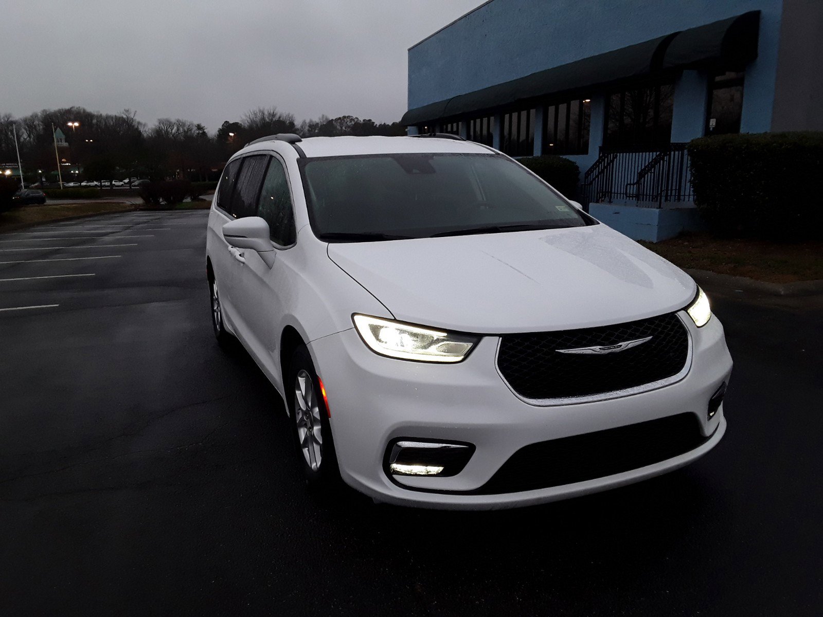 2022 Chrysler Pacifica Touring L FWD