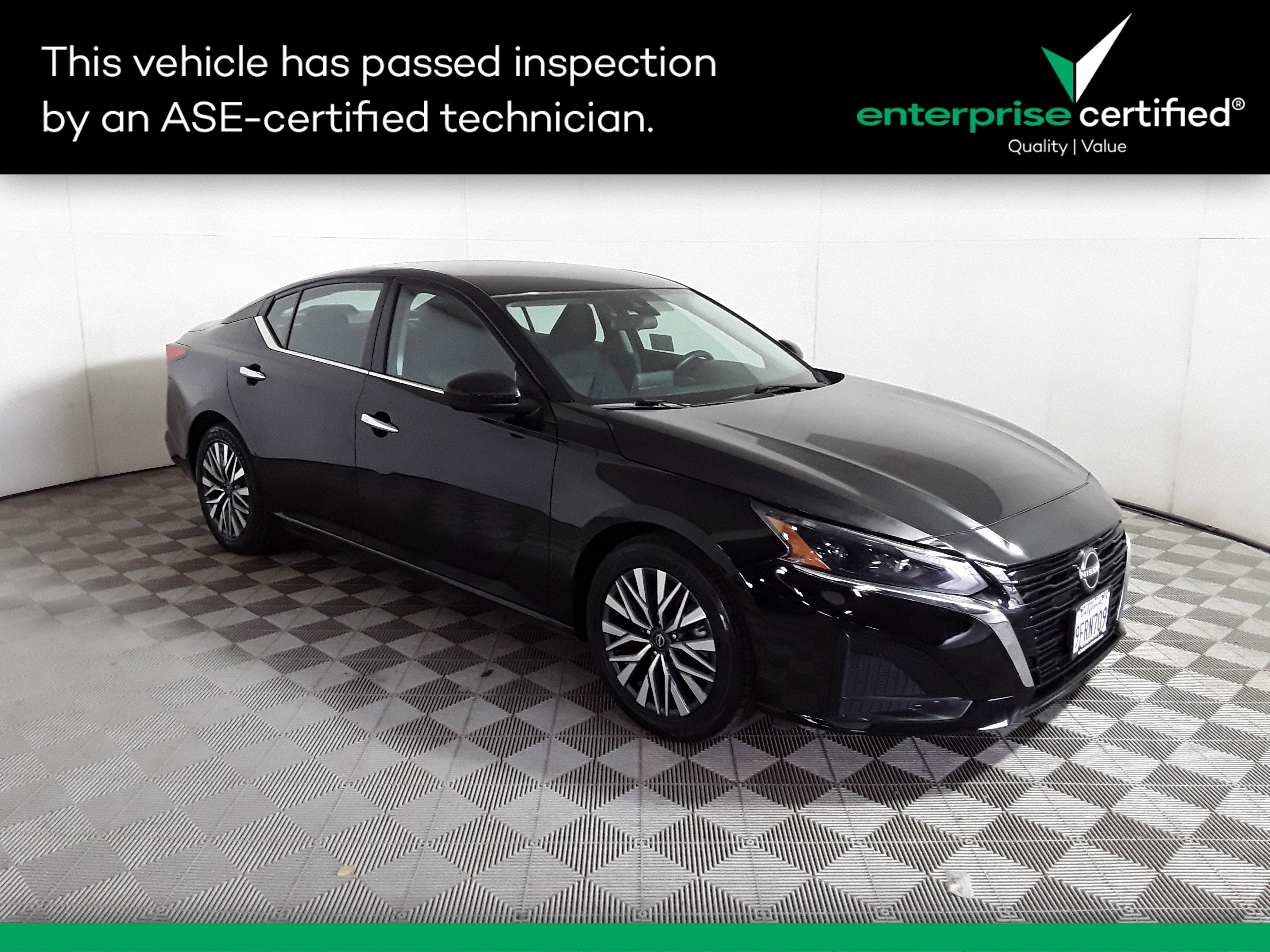 2023 Nissan Altima SV