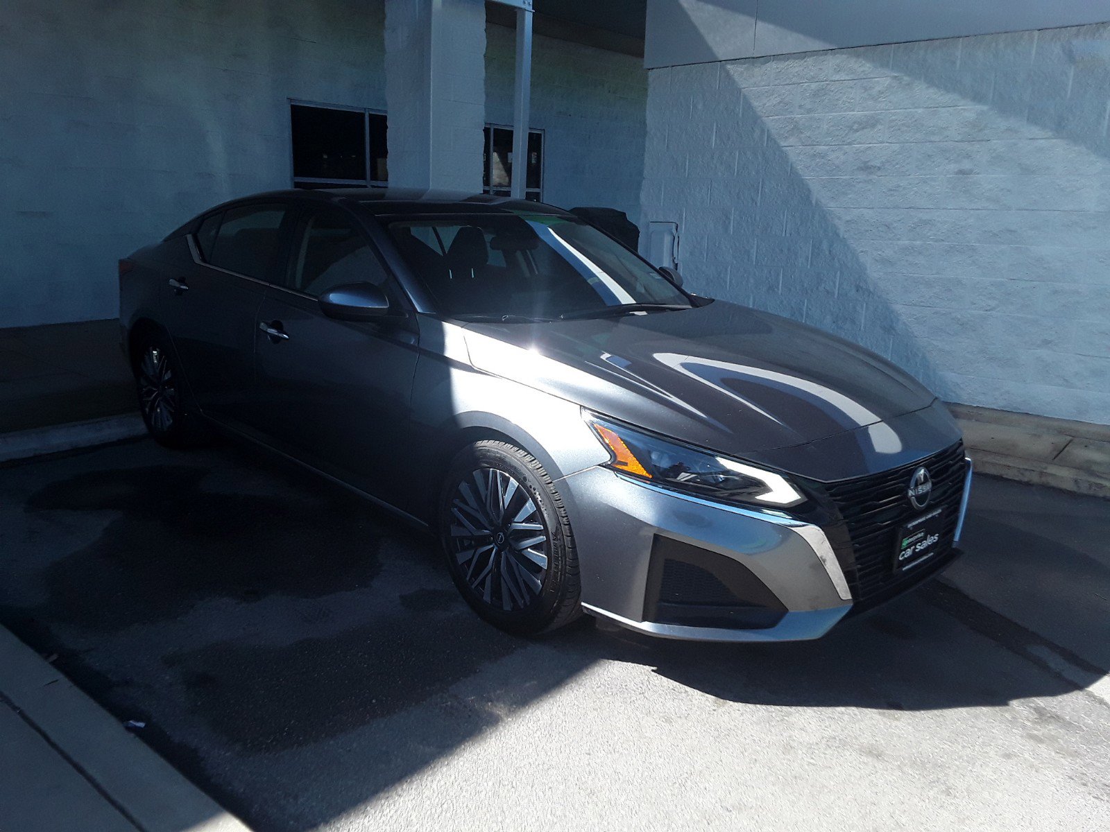 2023 Nissan Altima 2.5 SV Sedan