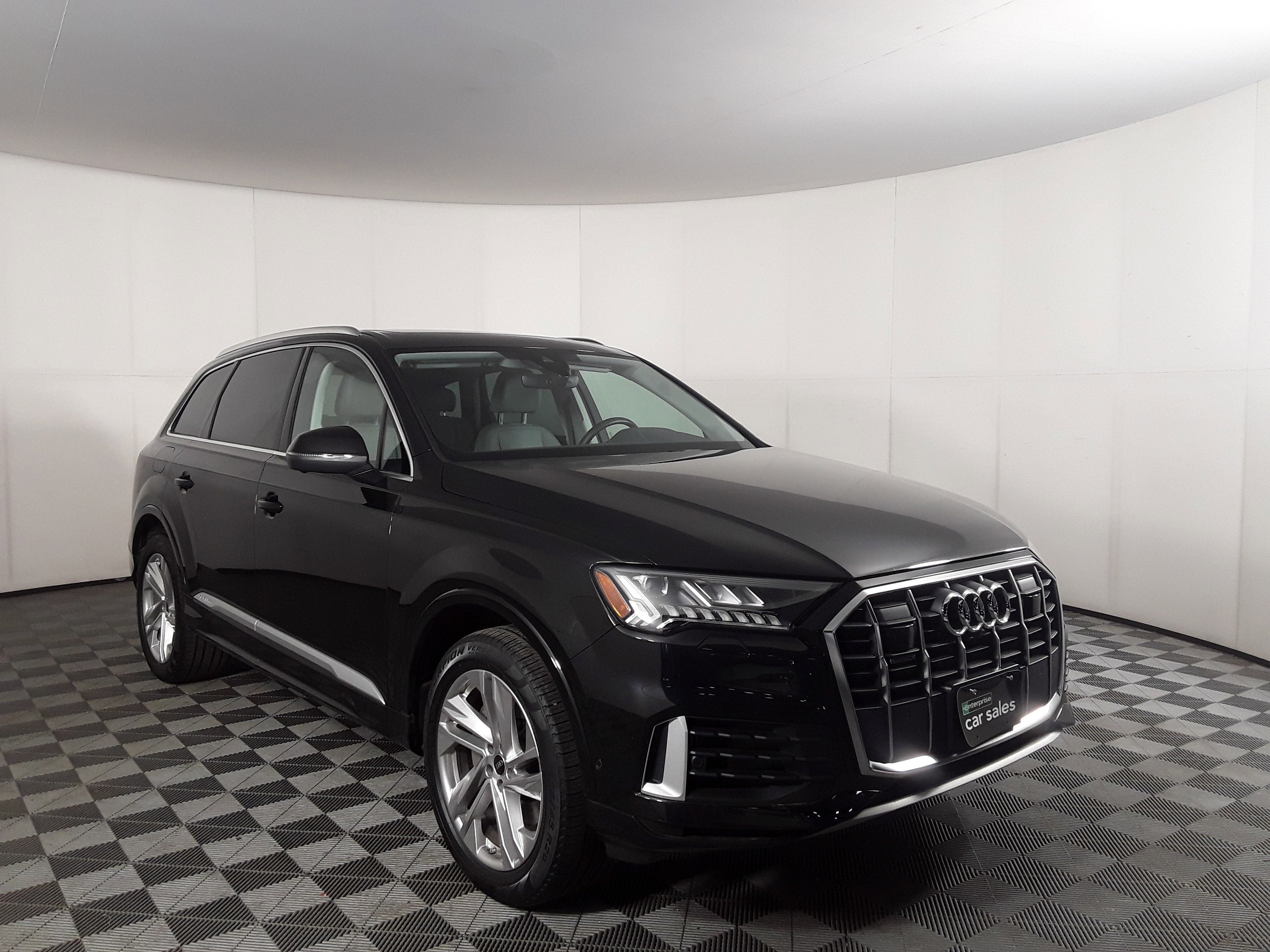 2024 Audi Q7 Premium Plus 55 TFSI quattro