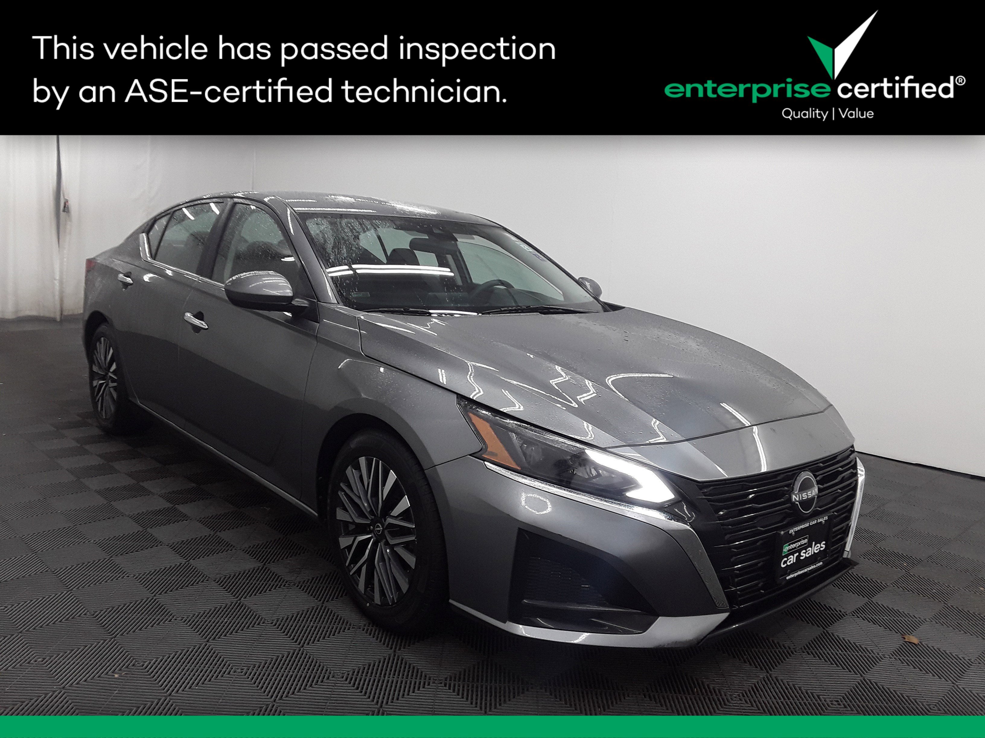 Used 2023 Nissan Altima 2.5 SV Sedan