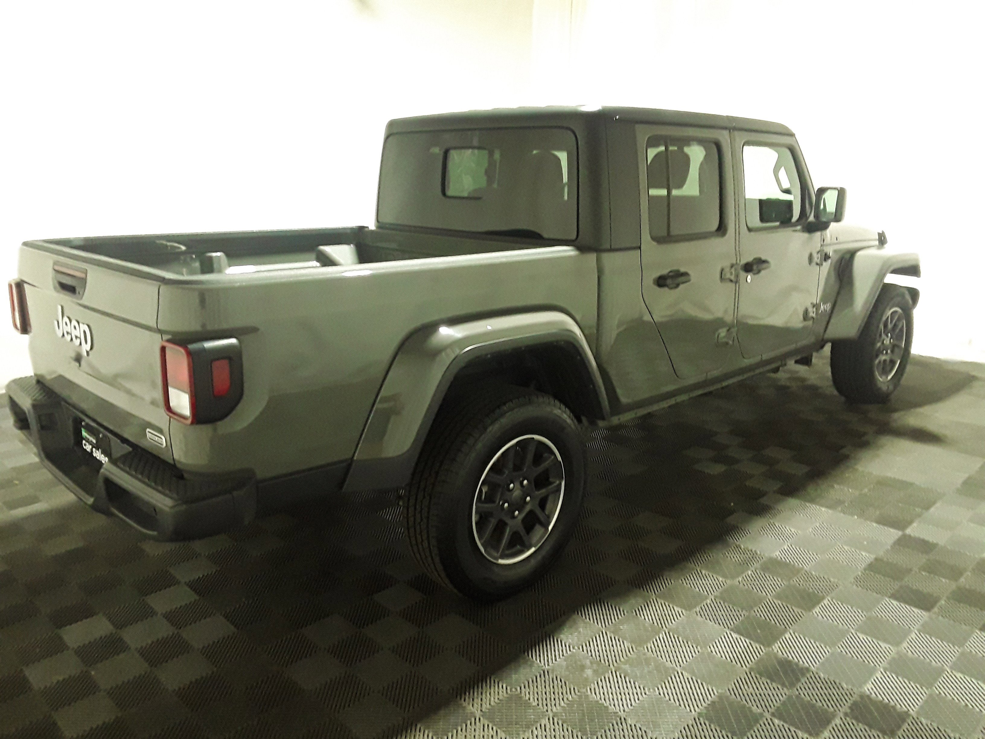 Image 2 of Used 2023 Jeep Gladiator Overland 4x4 *Ltd Avail*