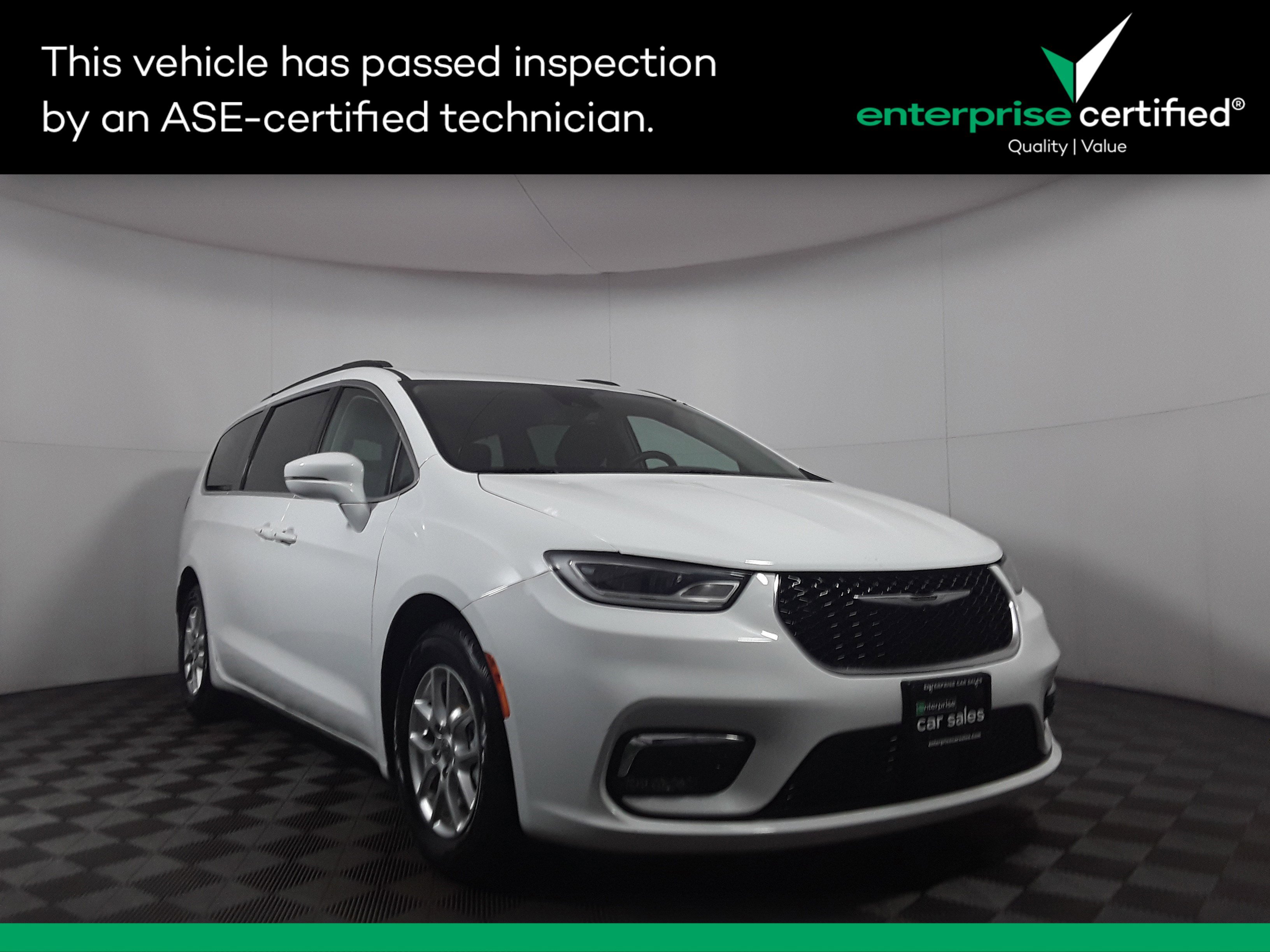 Used 2022 Chrysler Pacifica Touring L FWD