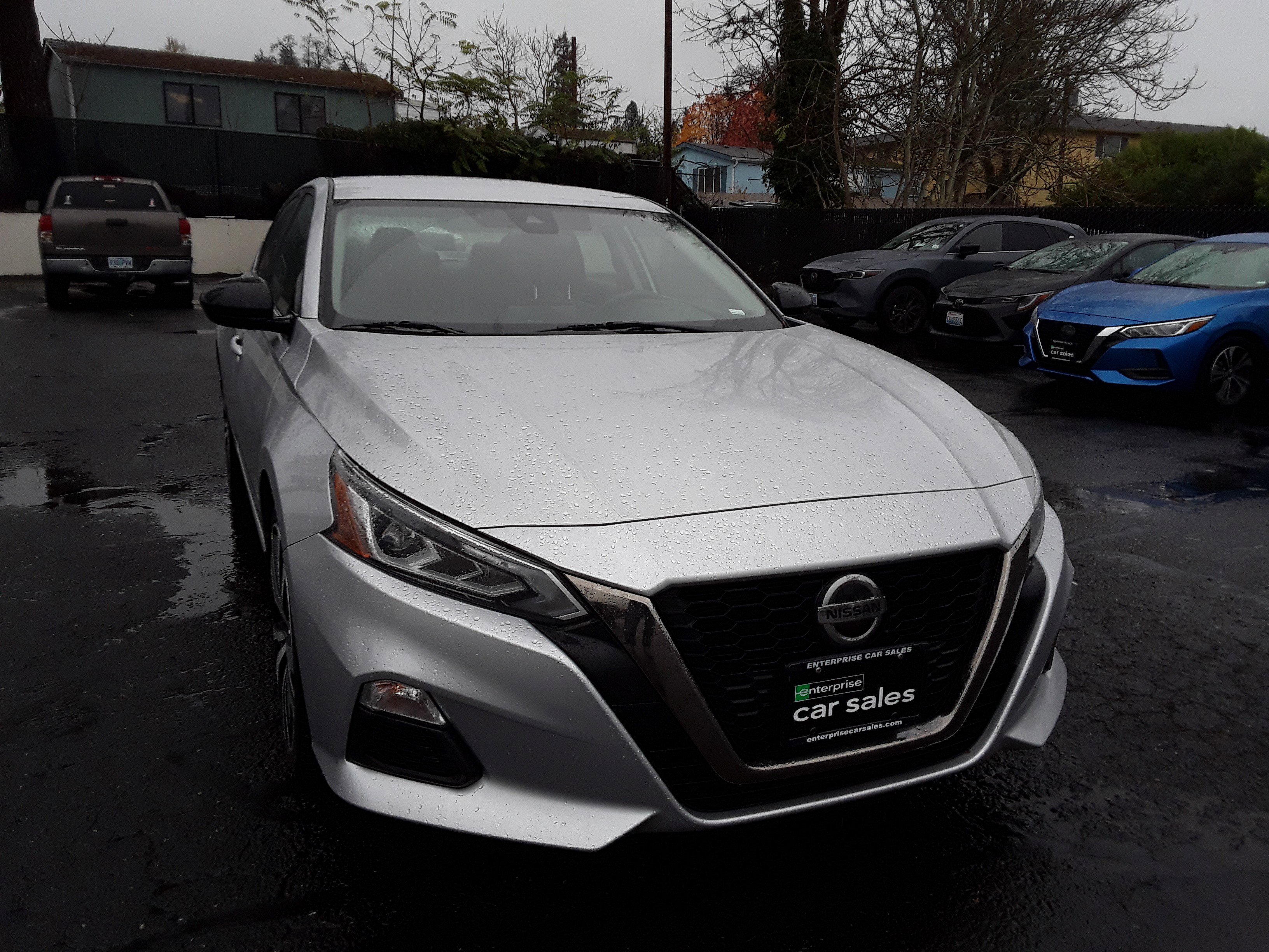 2022 Nissan Altima SR