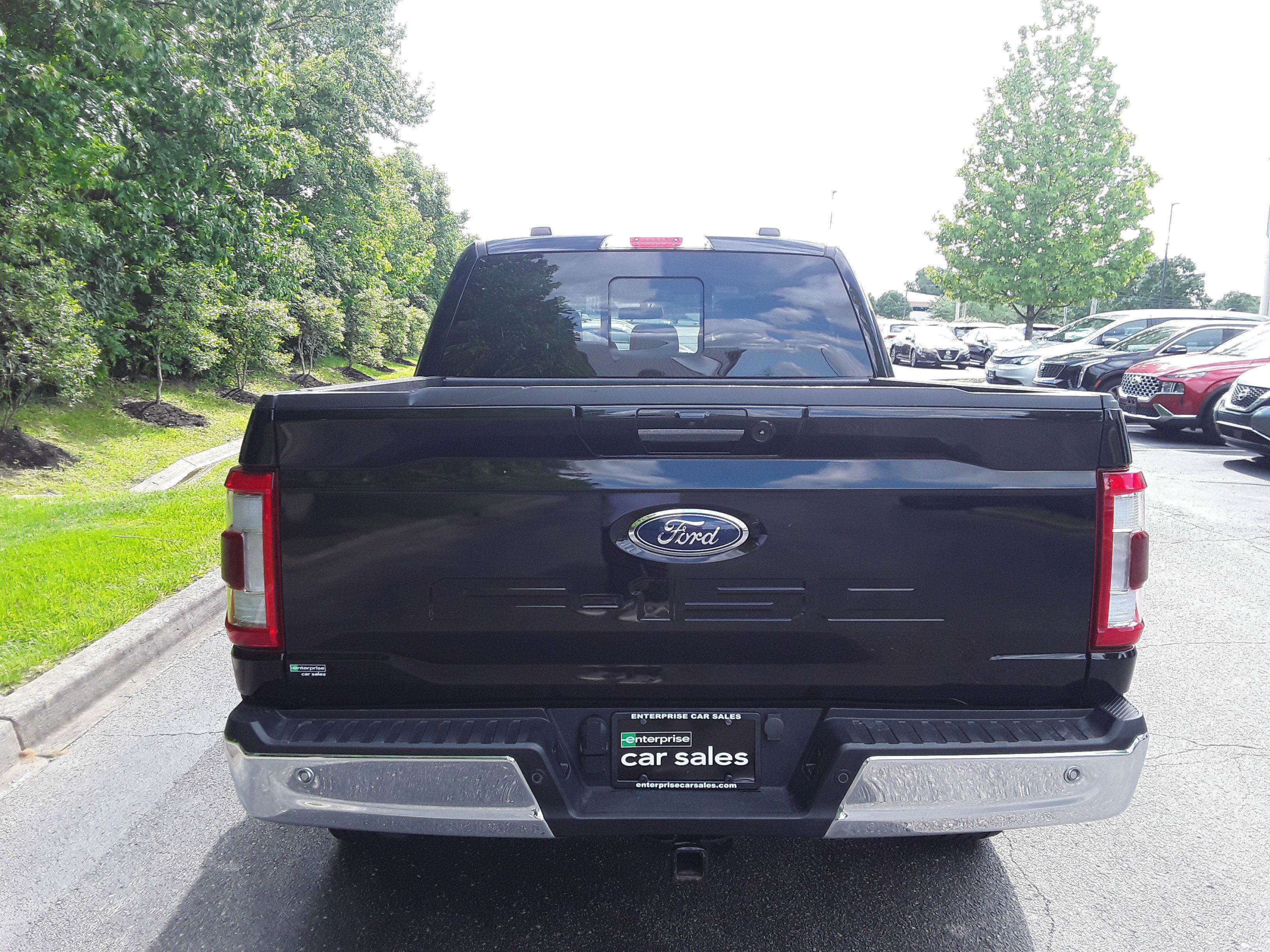 Image 4 of Used 2023 Ford F-150 LARIAT 4WD SuperCrew 5.5' Box
