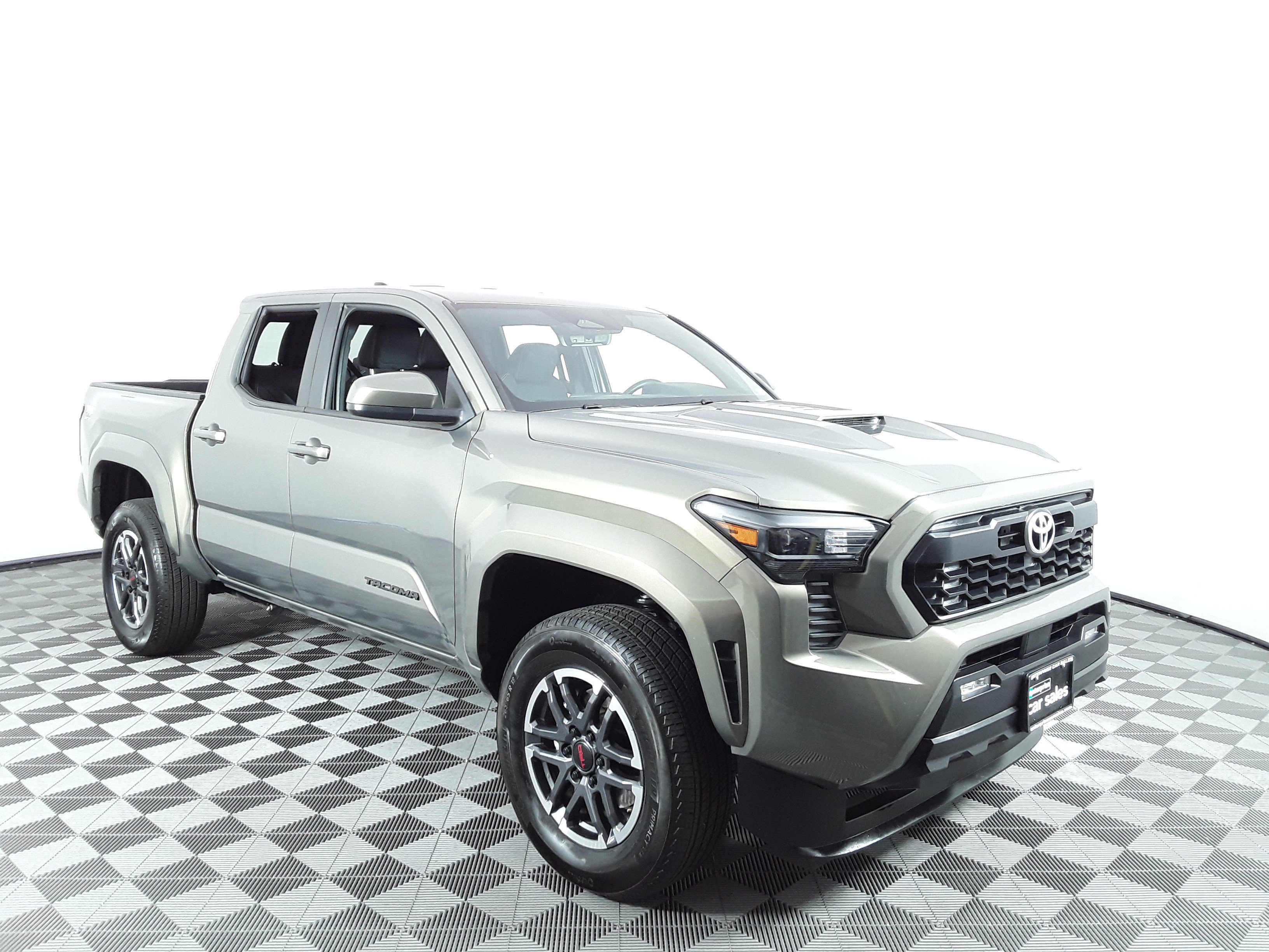2024 Toyota Tacoma 4WD TRD Sport Double Cab 5' Bed AT