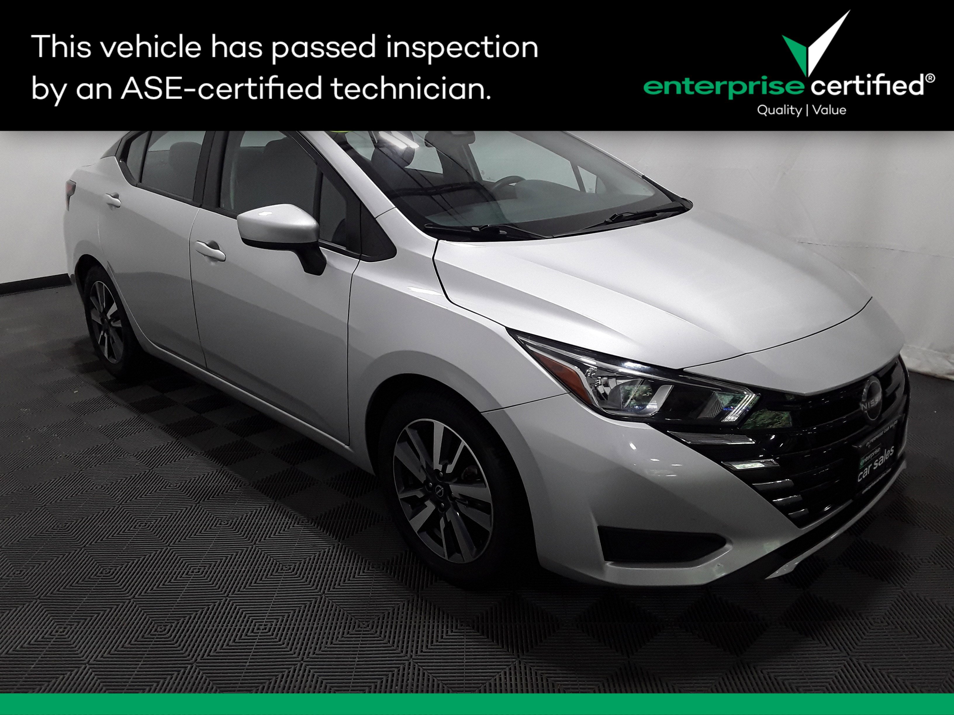 Used 2023 Nissan Versa SV CVT