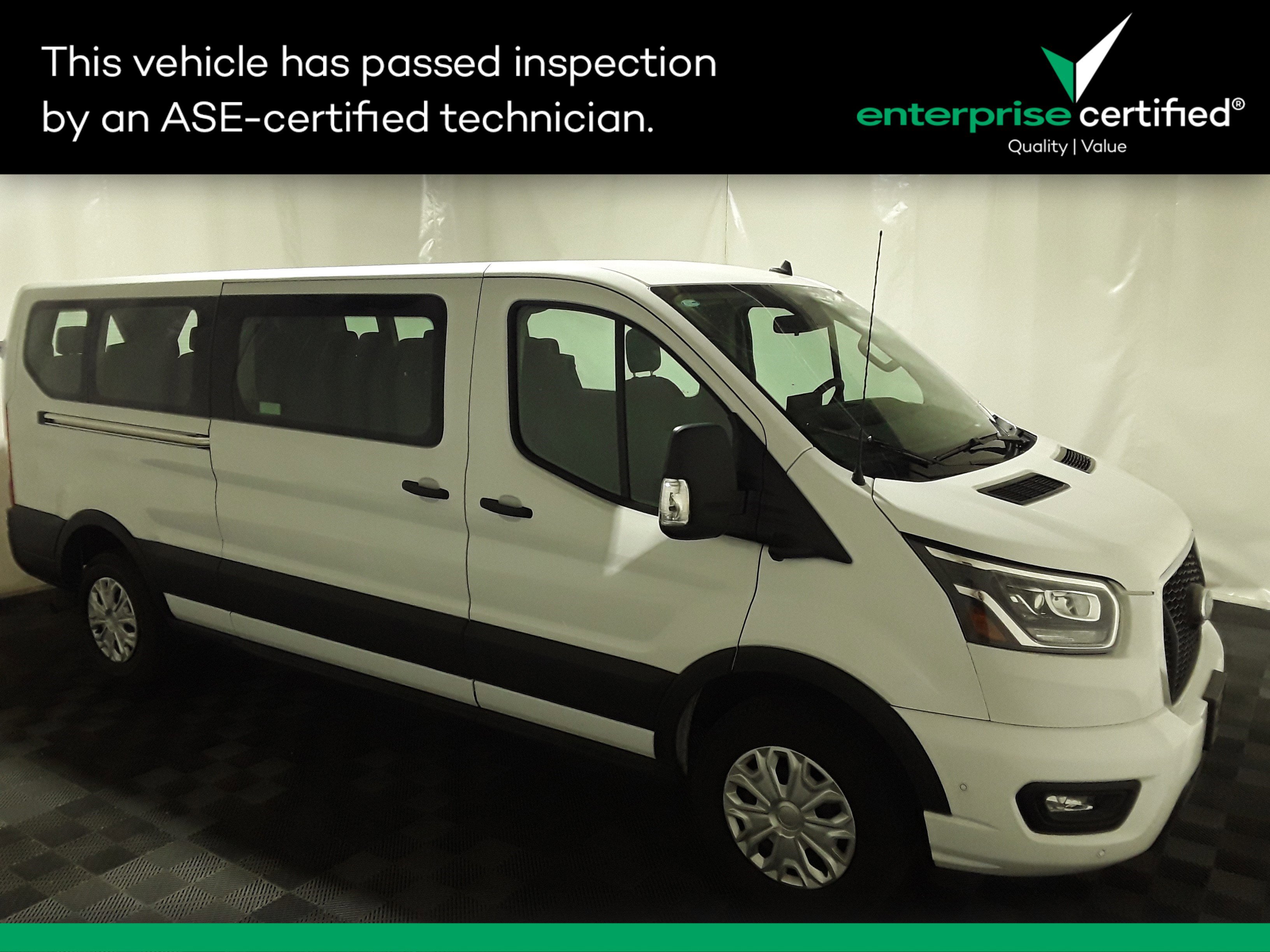 2023 Ford Transit Passenger Wagon T-350 148