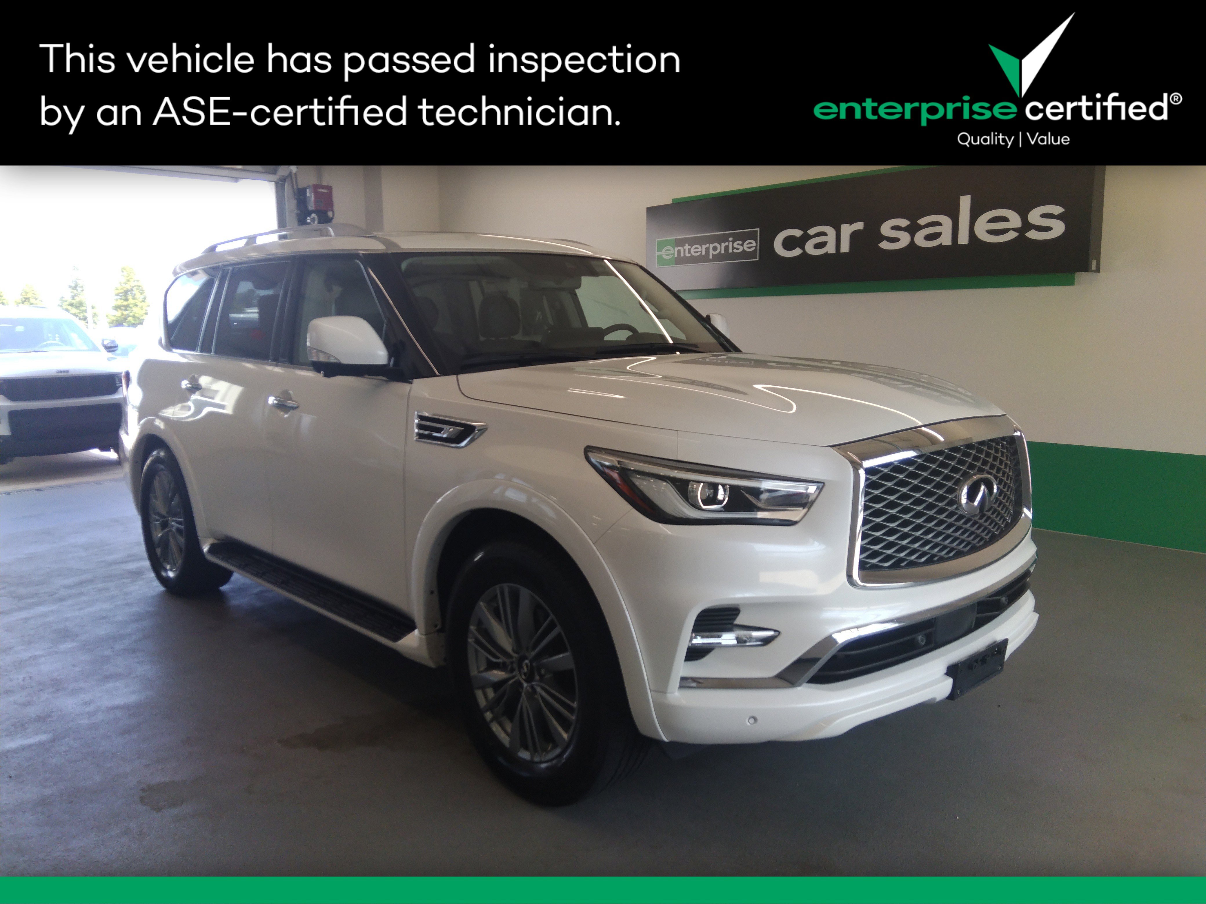 2022 INFINITI QX80 LUXE RWD