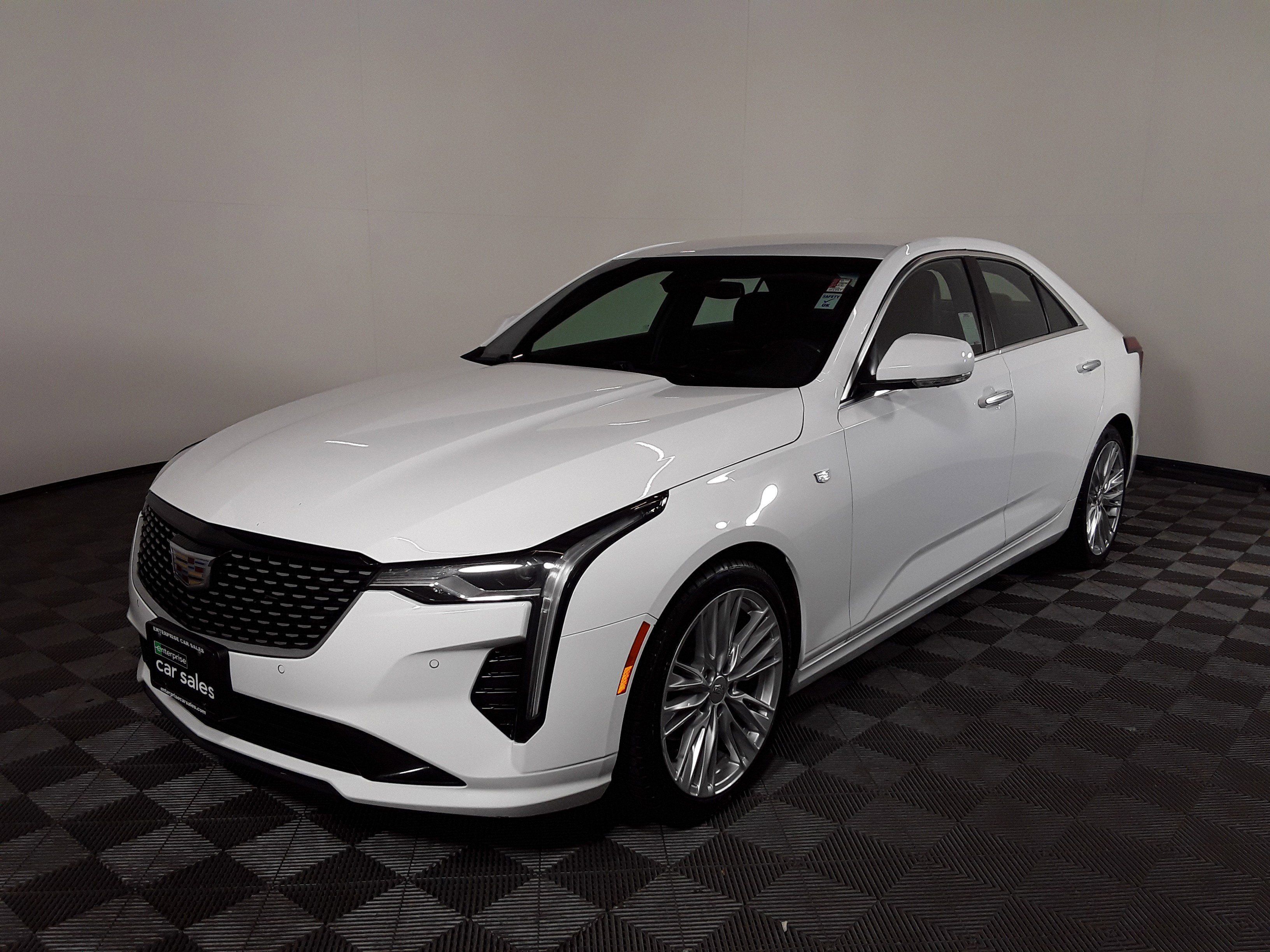 2024 Cadillac CT4 4dr Sdn Premium Luxury