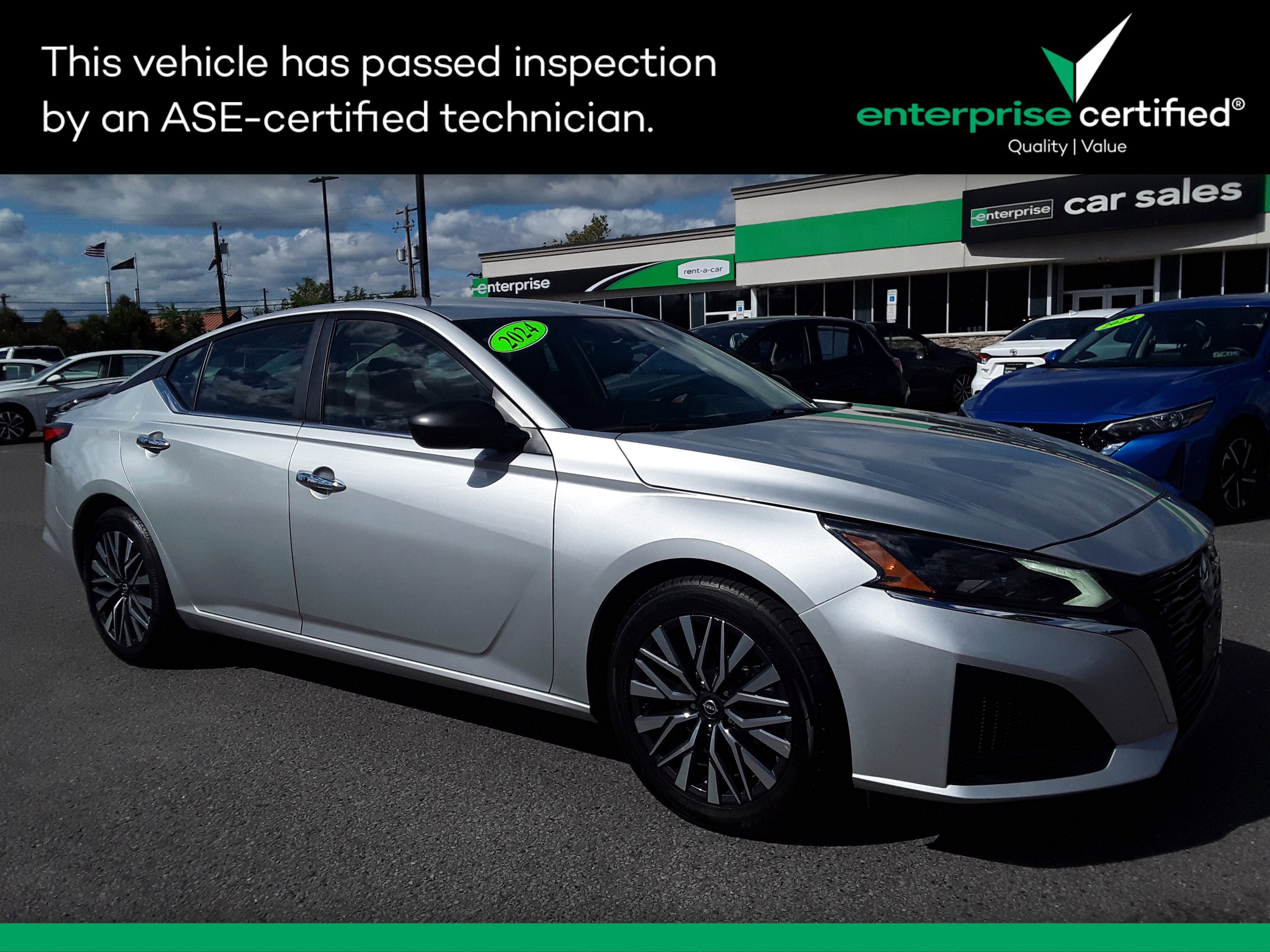 Used 2024 Nissan Altima 2.5 SV Sedan