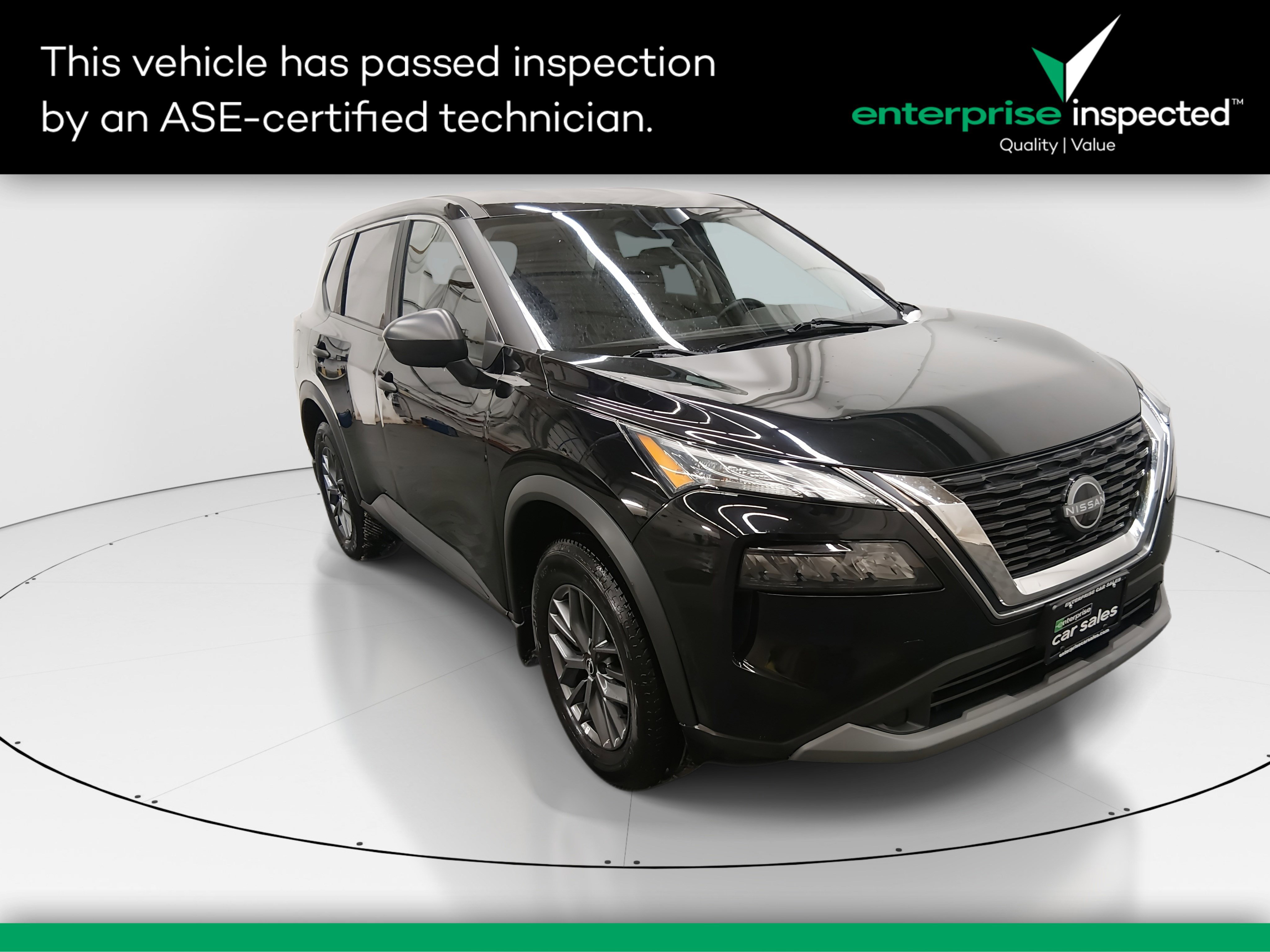 2023 Nissan Rogue S's photo