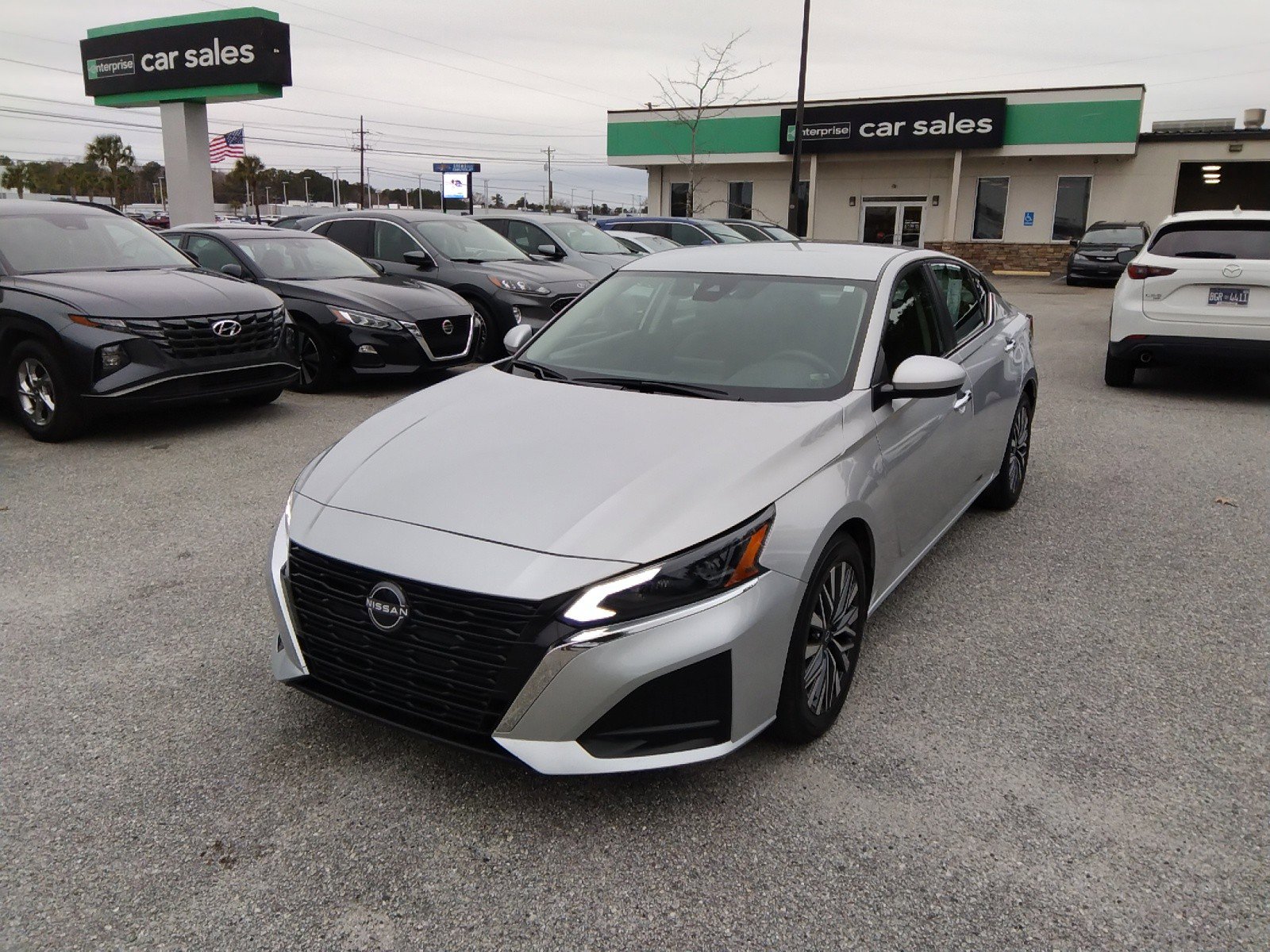 2023 Nissan Altima 2.5 SV Sedan