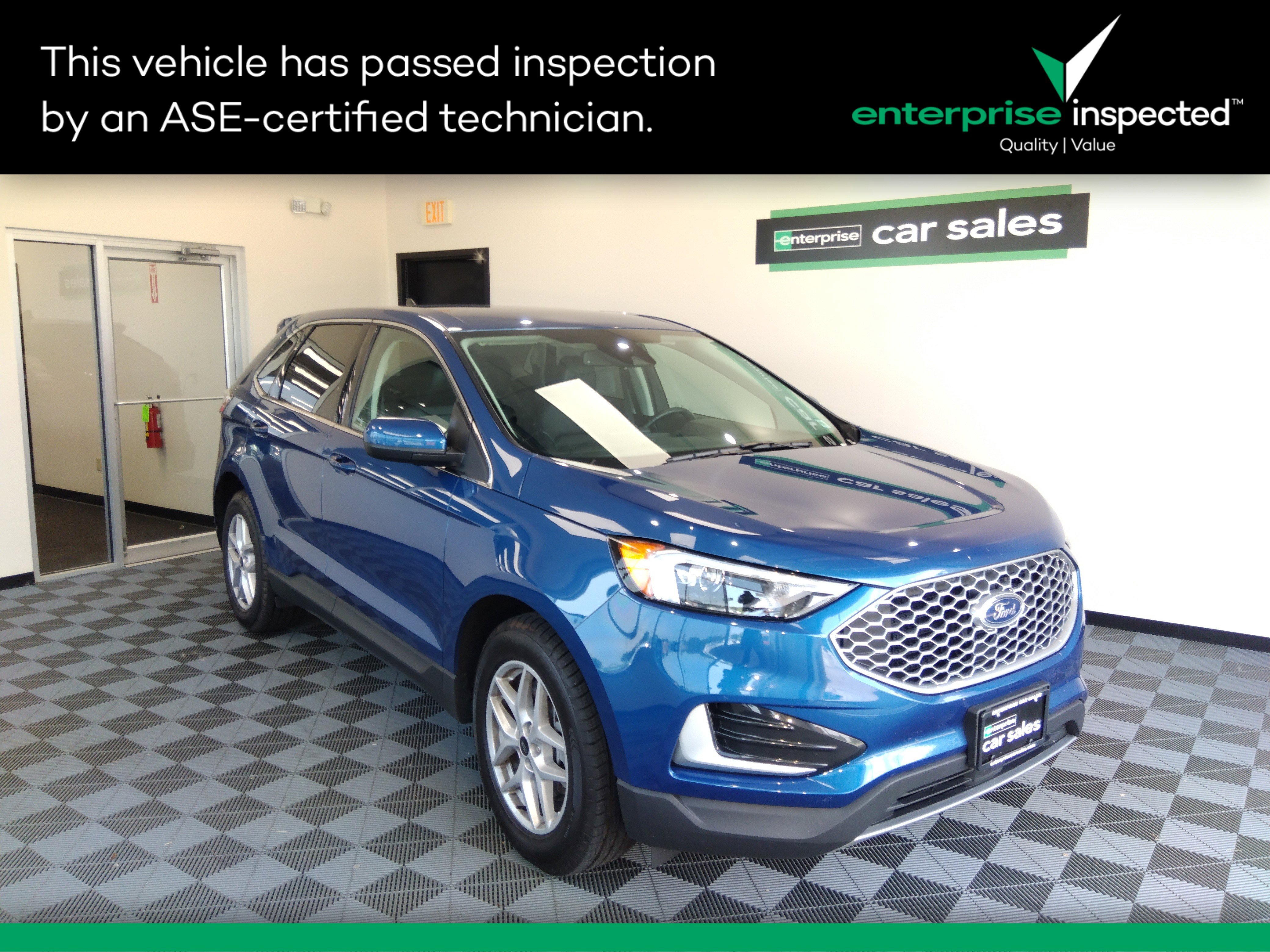 Used 2024 Ford Edge SEL AWD