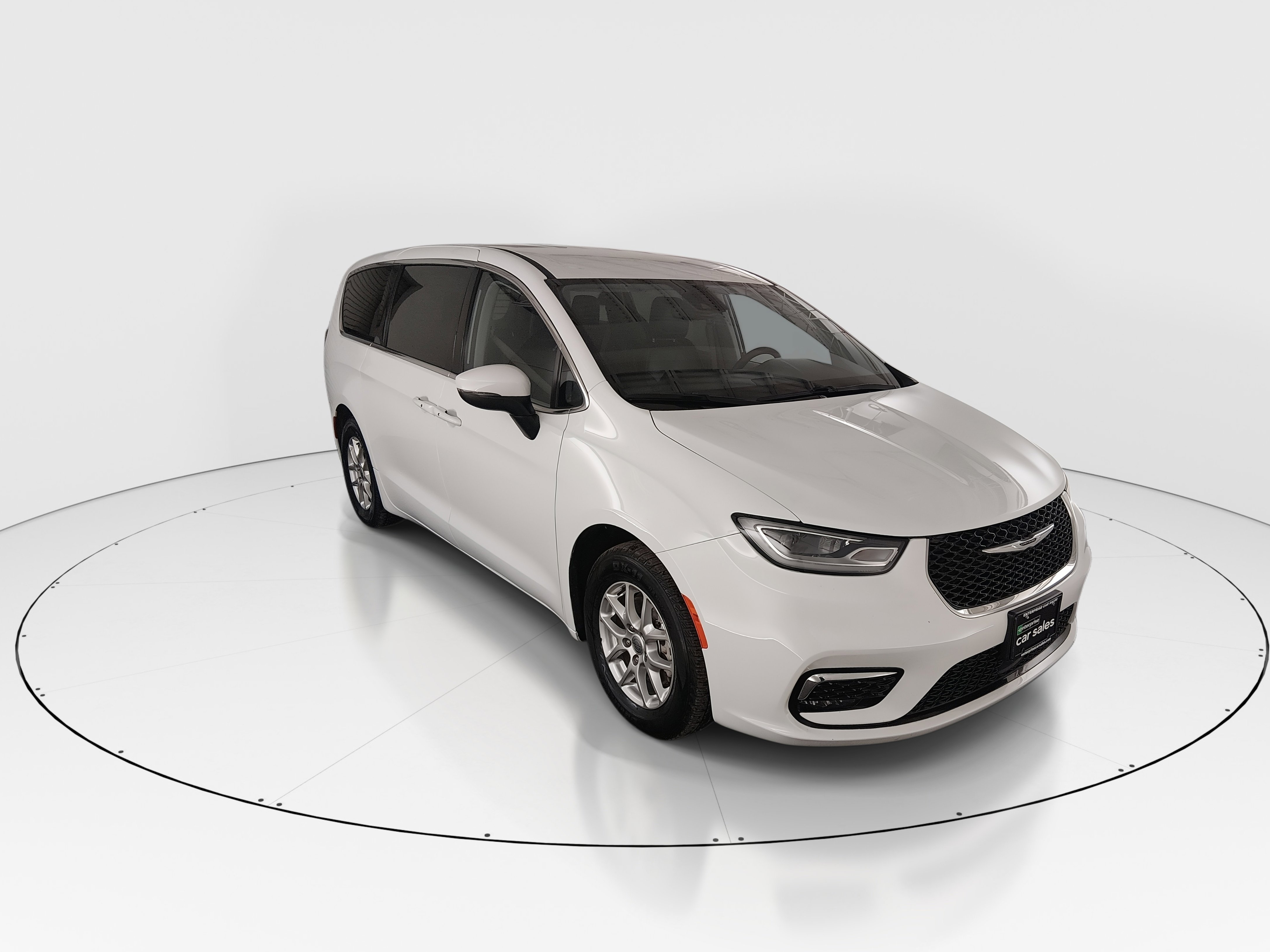 Used 2023 Chrysler Pacifica Touring L FWD