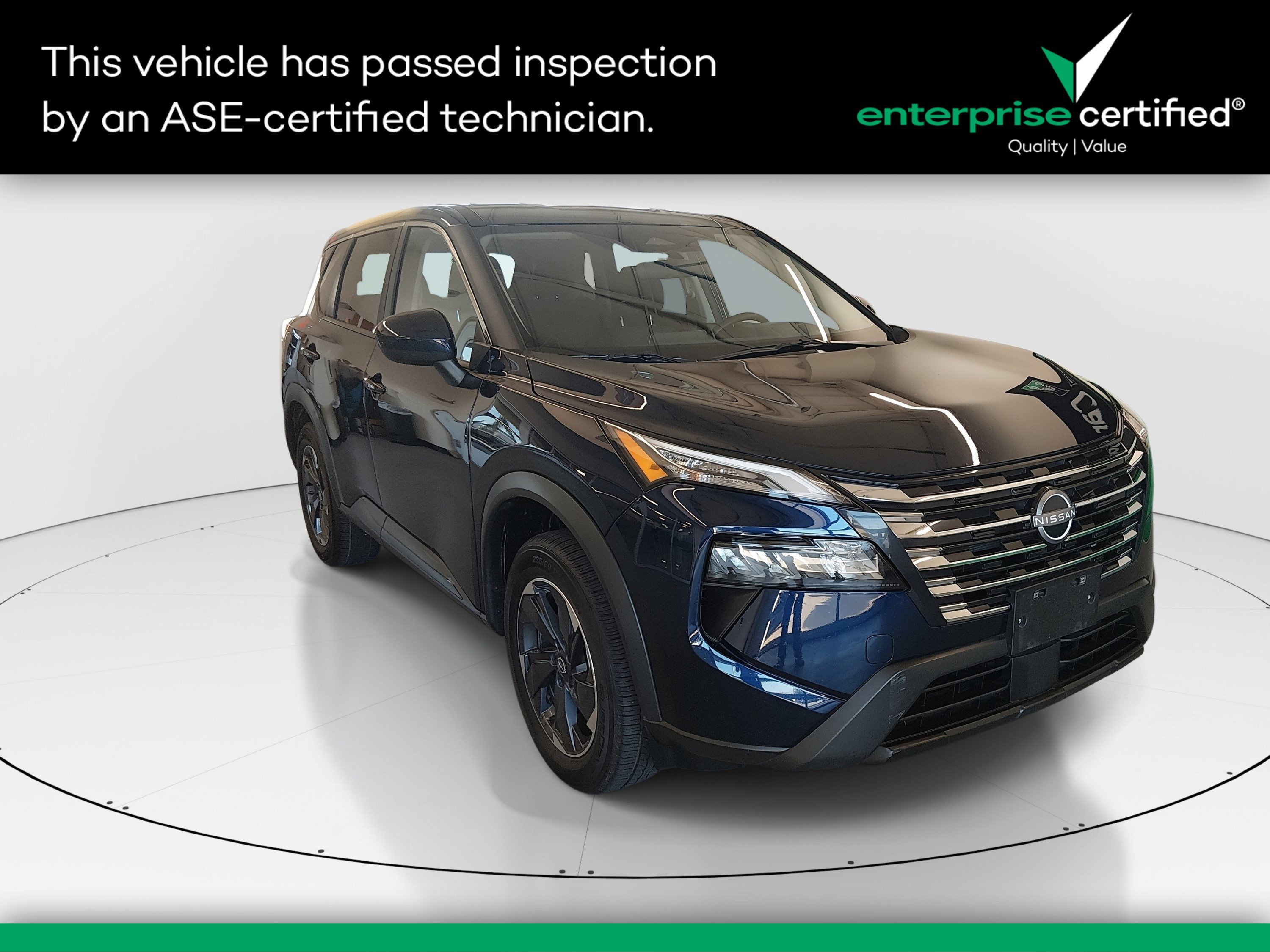 2025 Nissan Rogue SV's photo