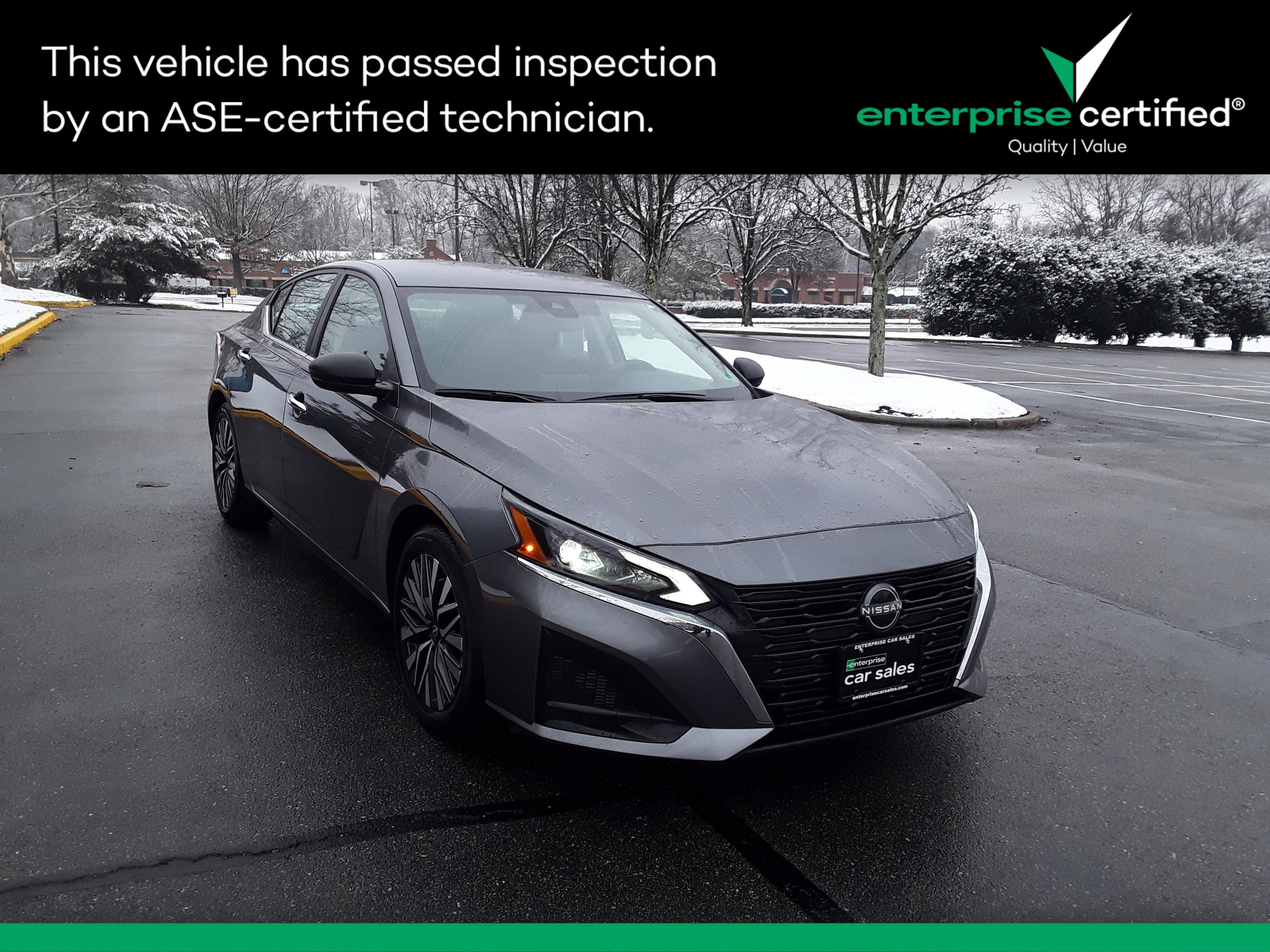 Used 2024 Nissan Altima 2.5 SV Sedan