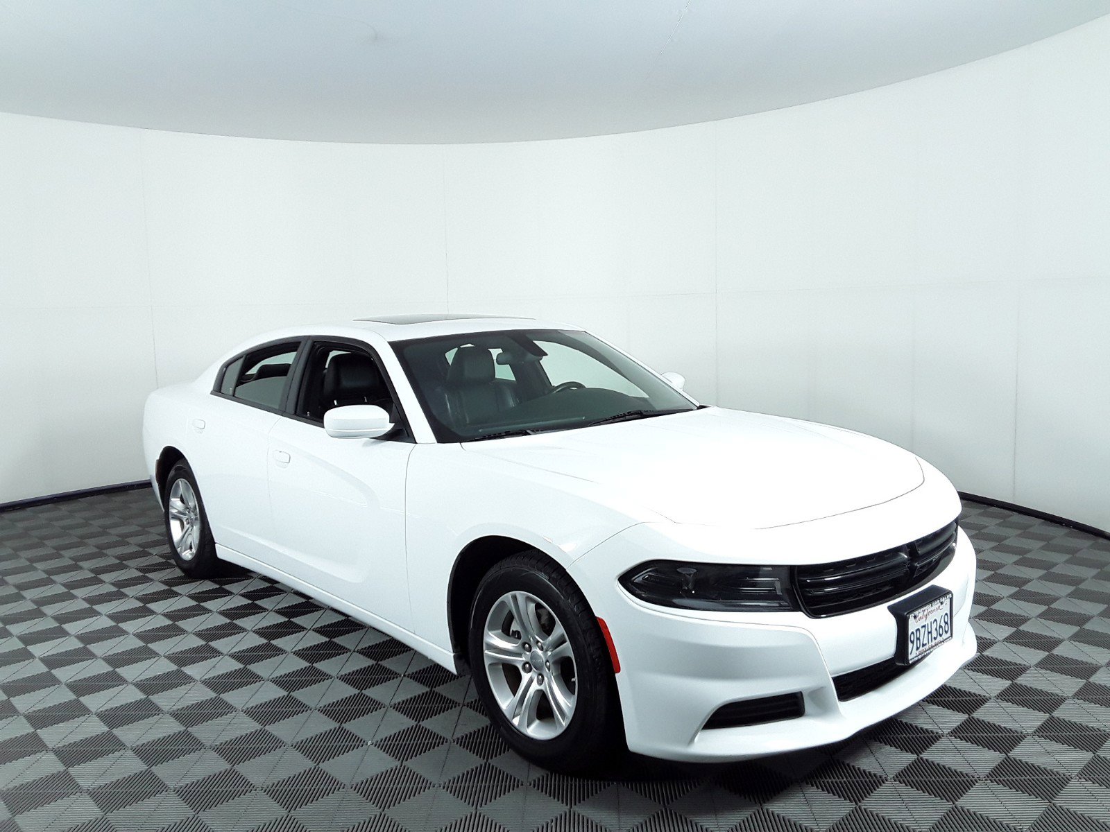 2022 Dodge Charger SXT RWD