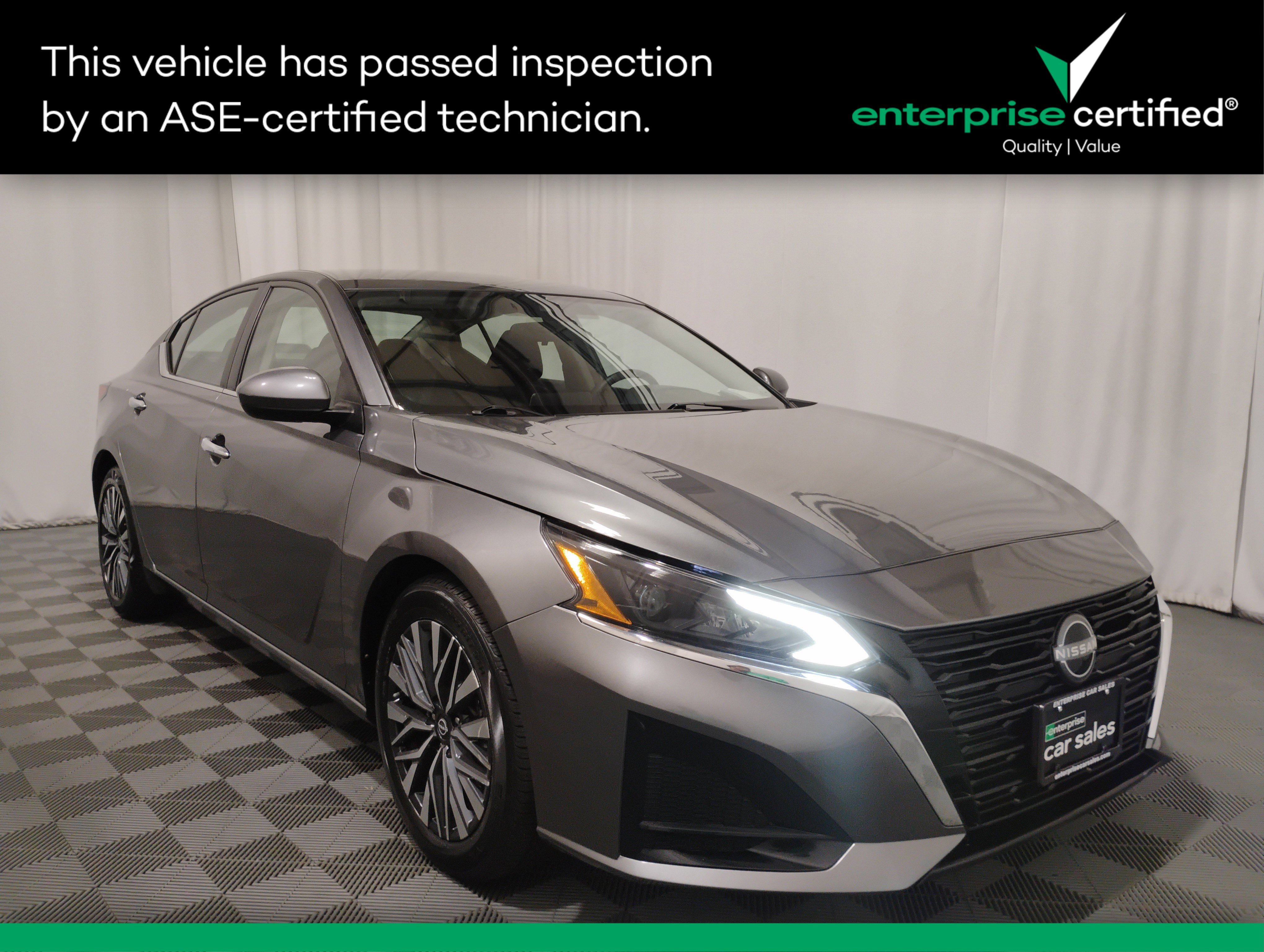 Used 2023 Nissan Altima 2.5 SV Sedan