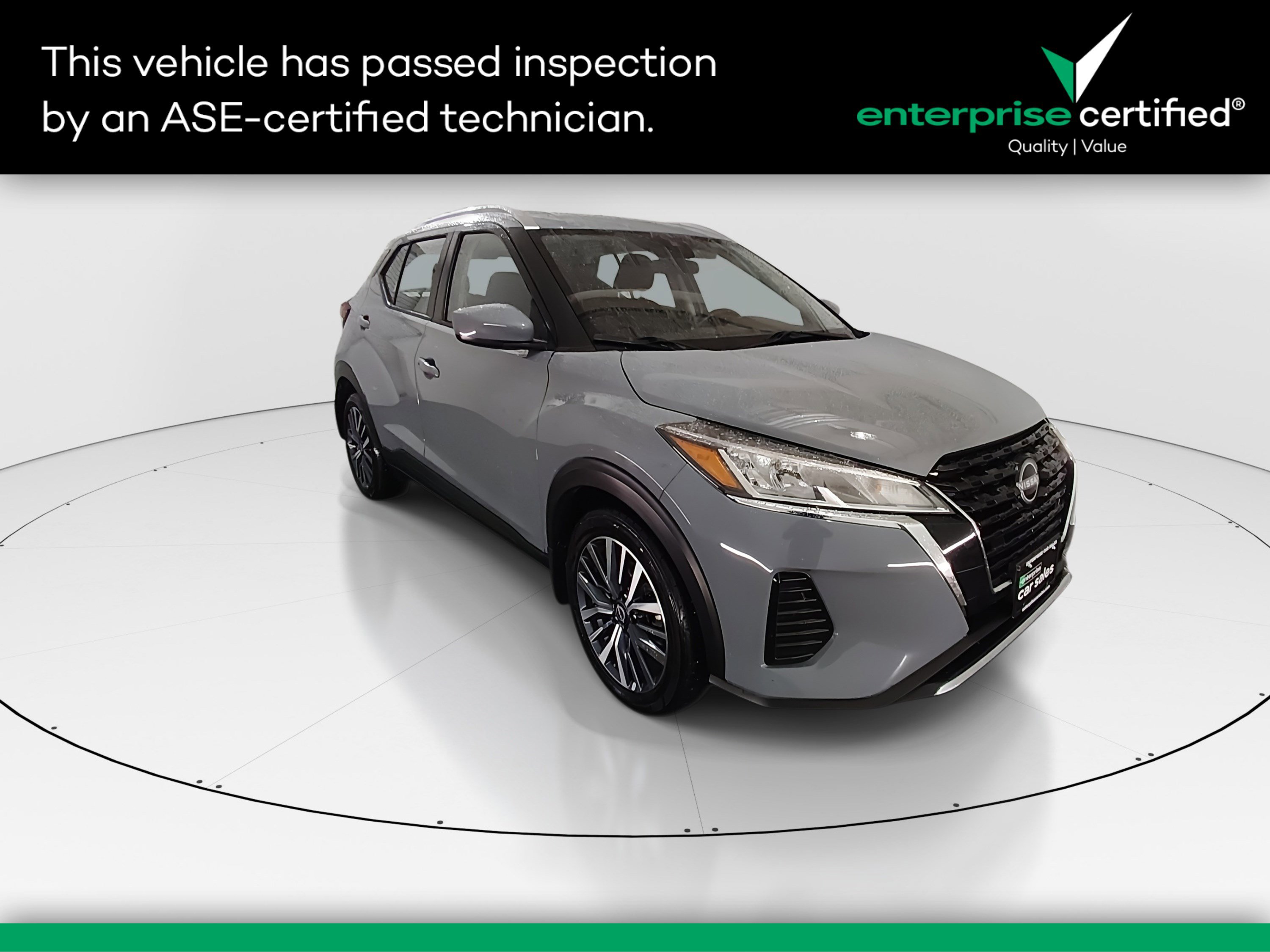 2023 Nissan Kicks SV's photo