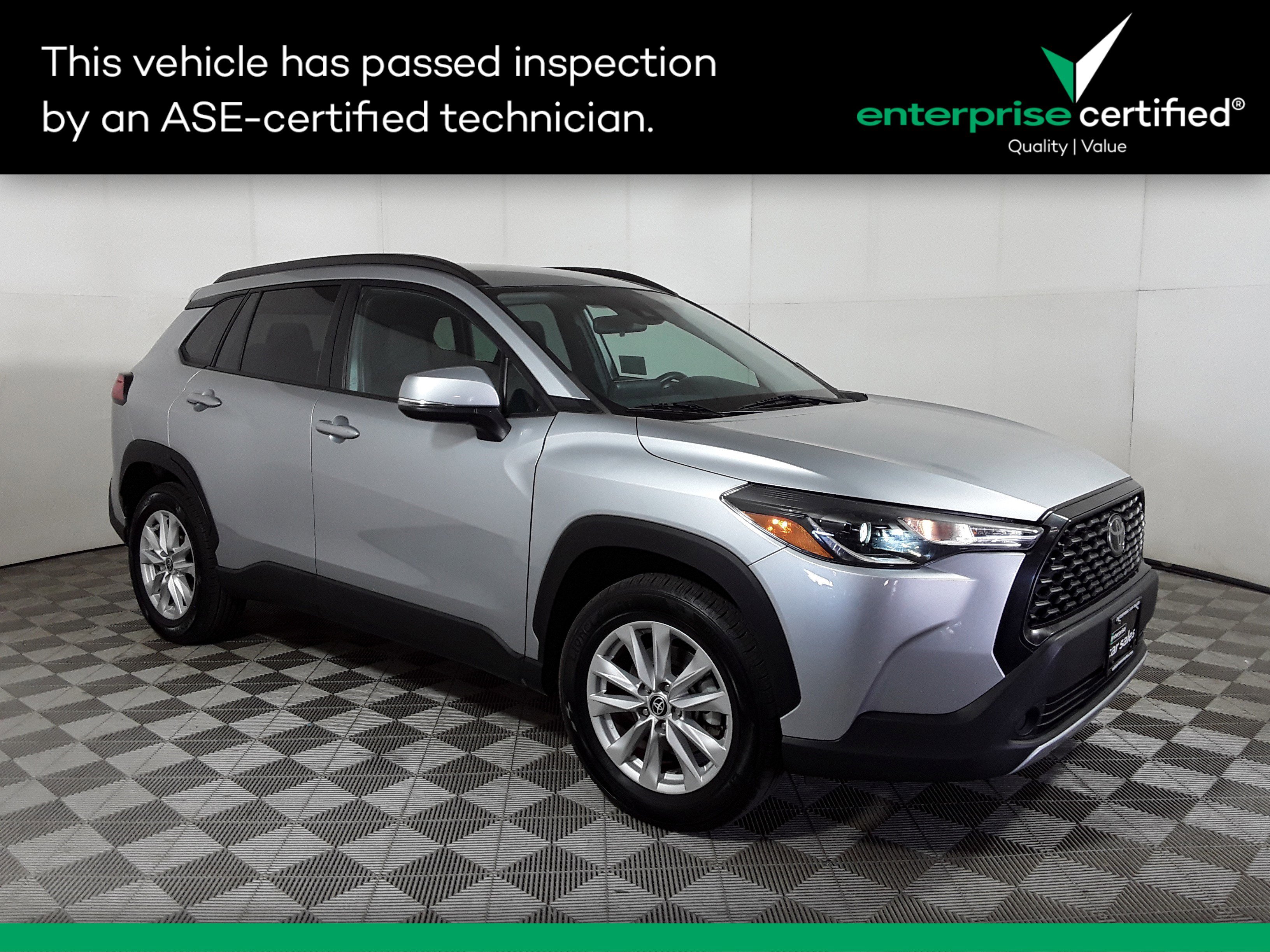 Used 2022 Toyota Corolla Cross LE 2WD