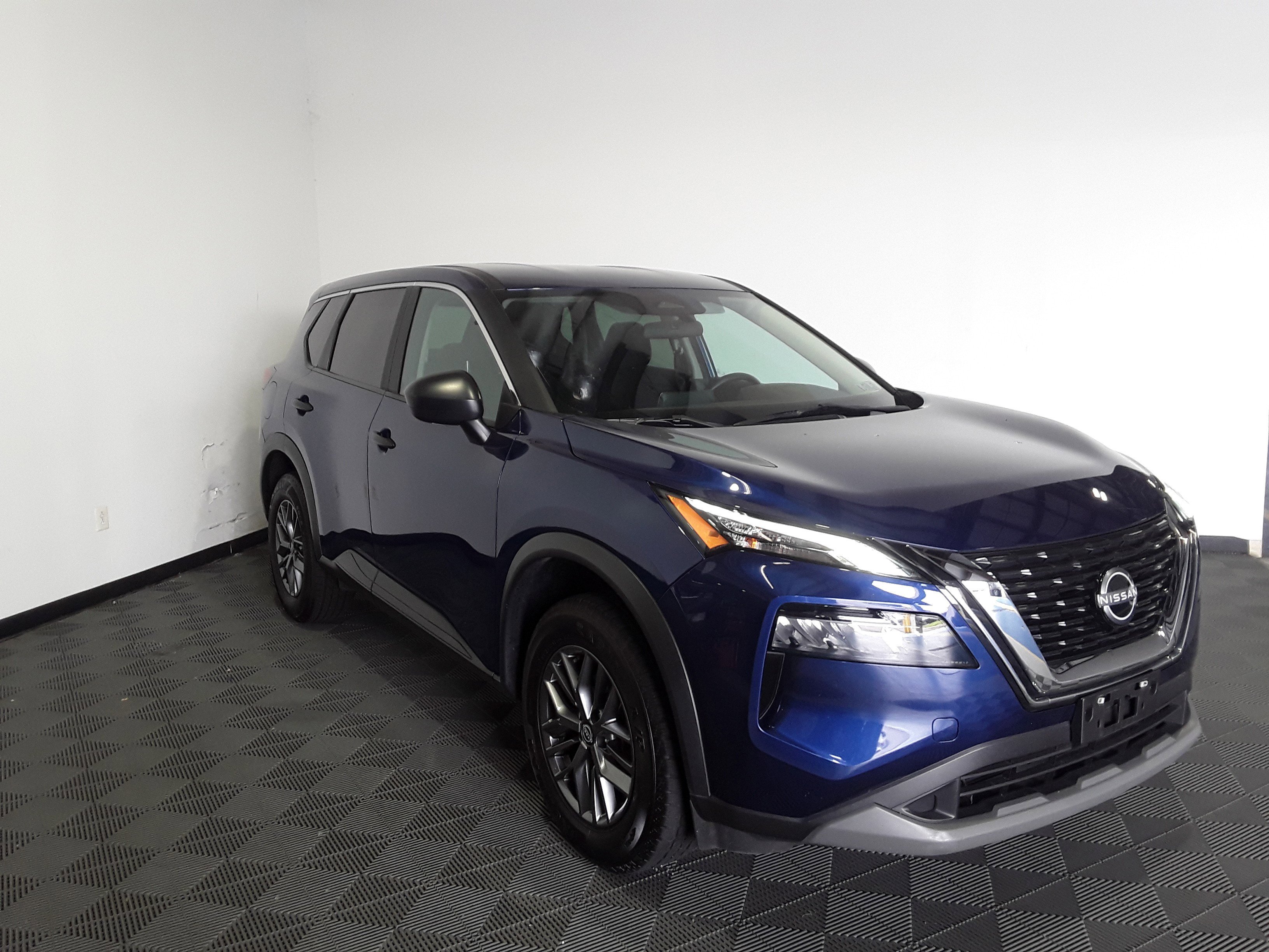 2023 Nissan Rogue FWD S