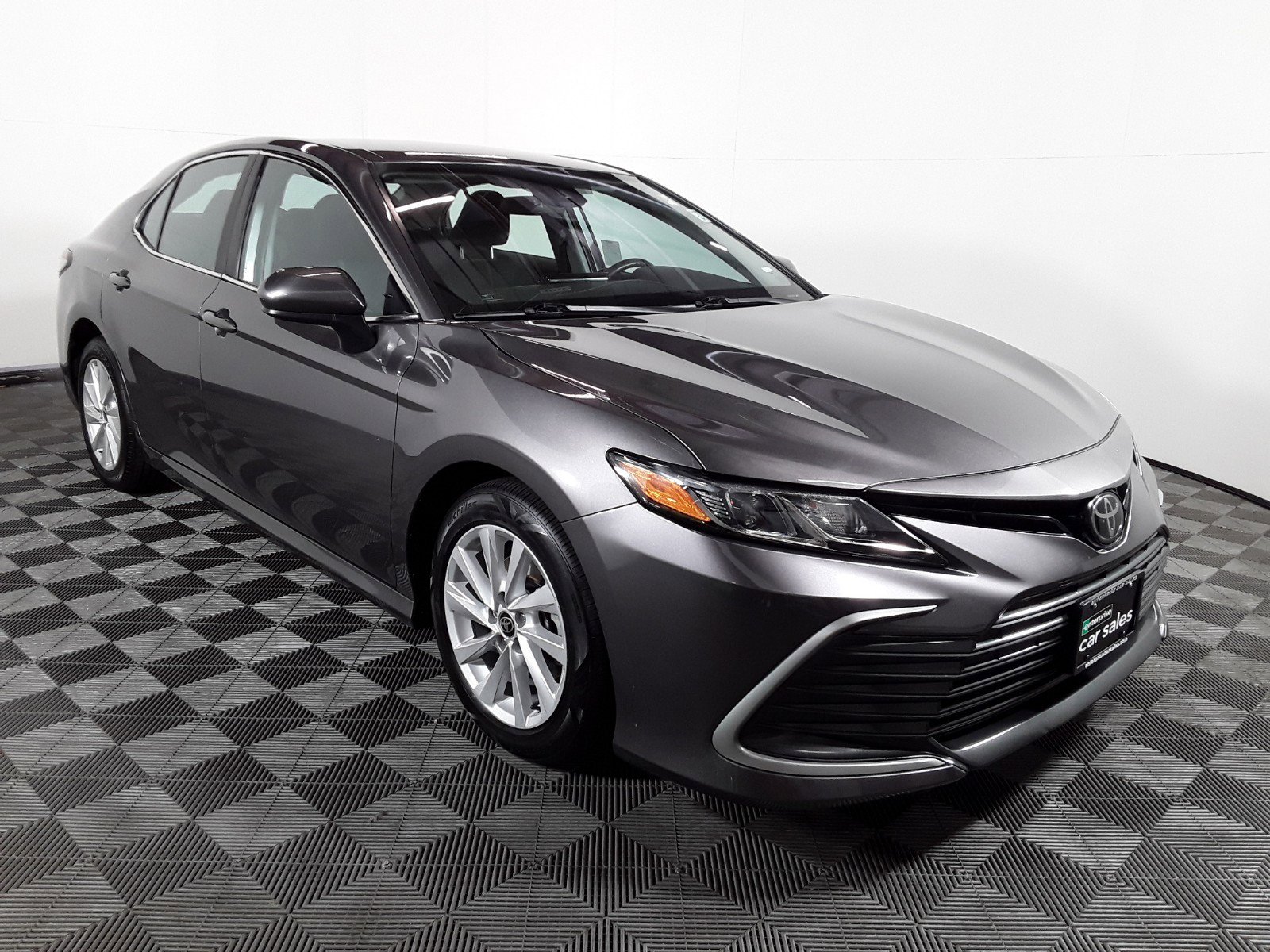 Used 2022 Toyota Camry LE Auto