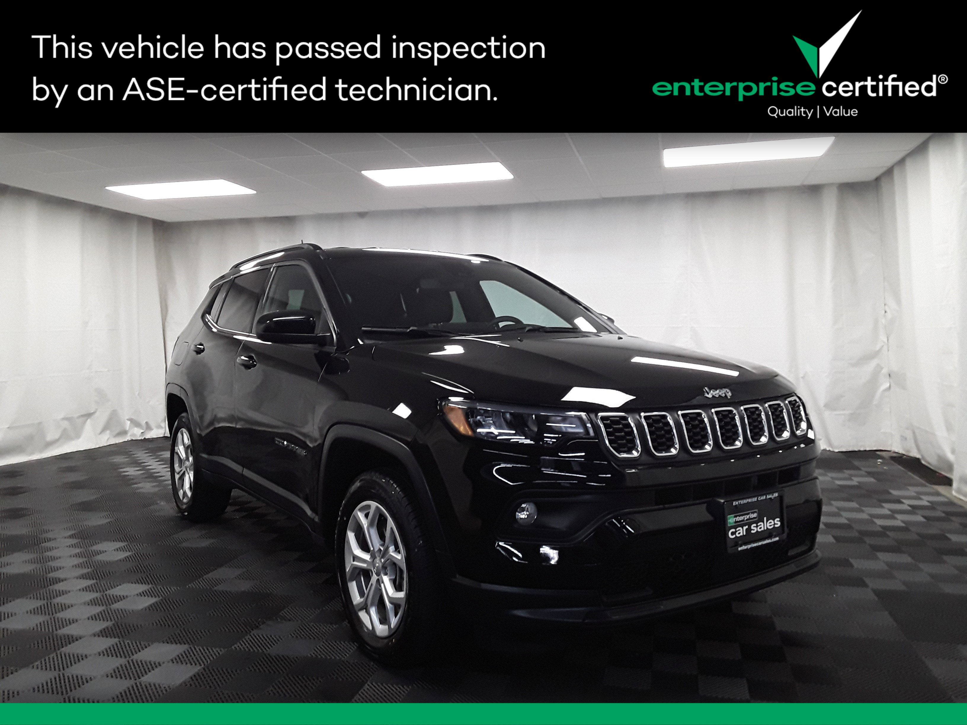 2024 Jeep Compass Latitude's photo