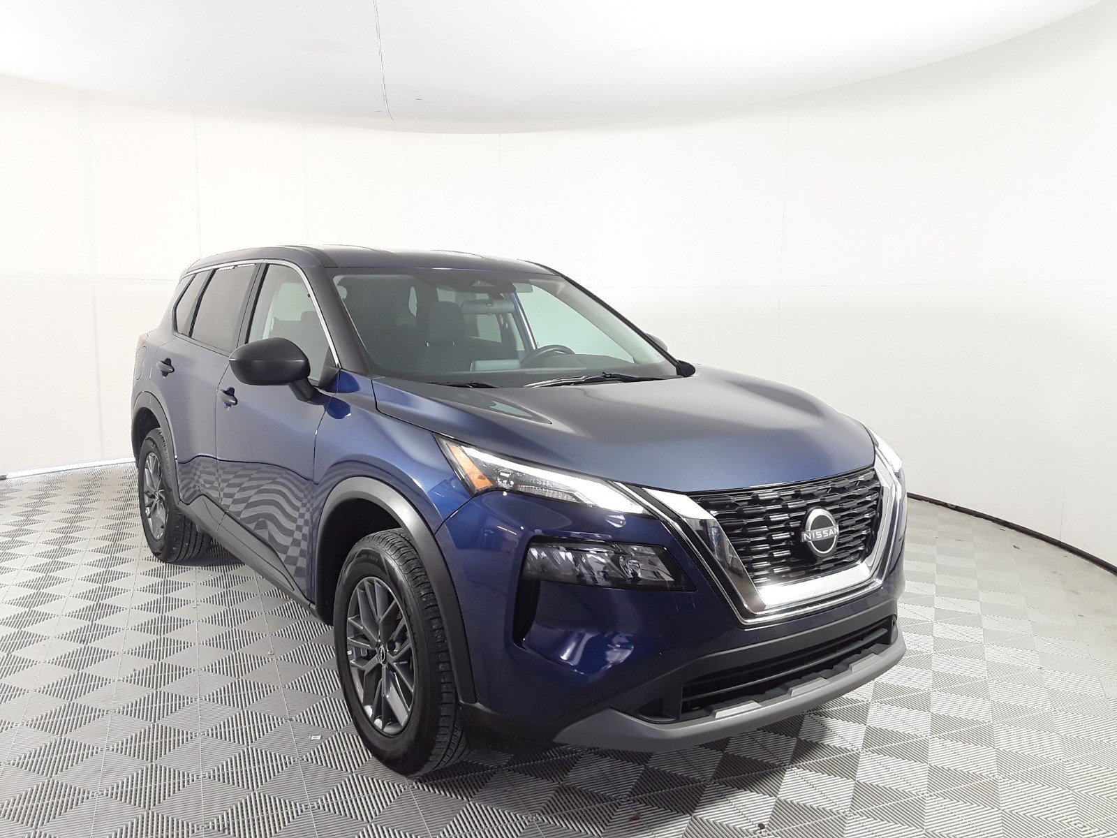 Used 2023 Nissan Rogue 