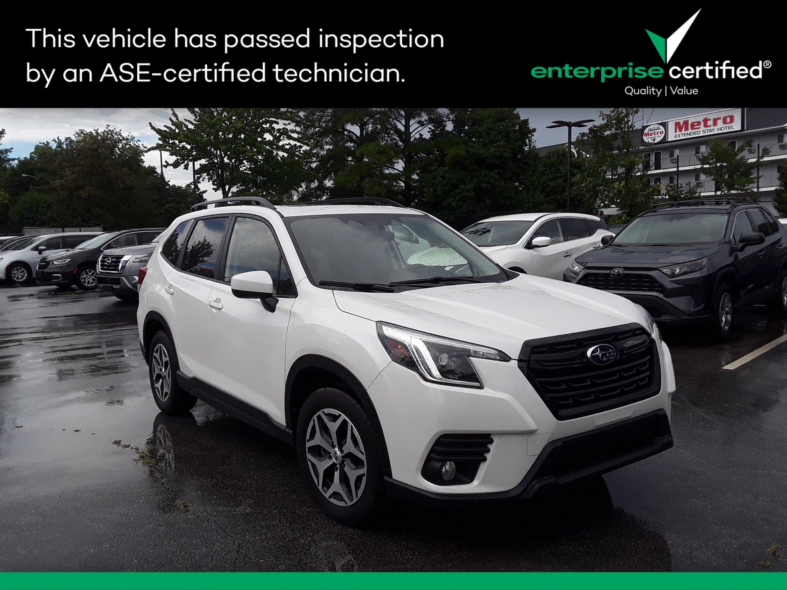 Used 2023 Subaru Forester Premium CVT