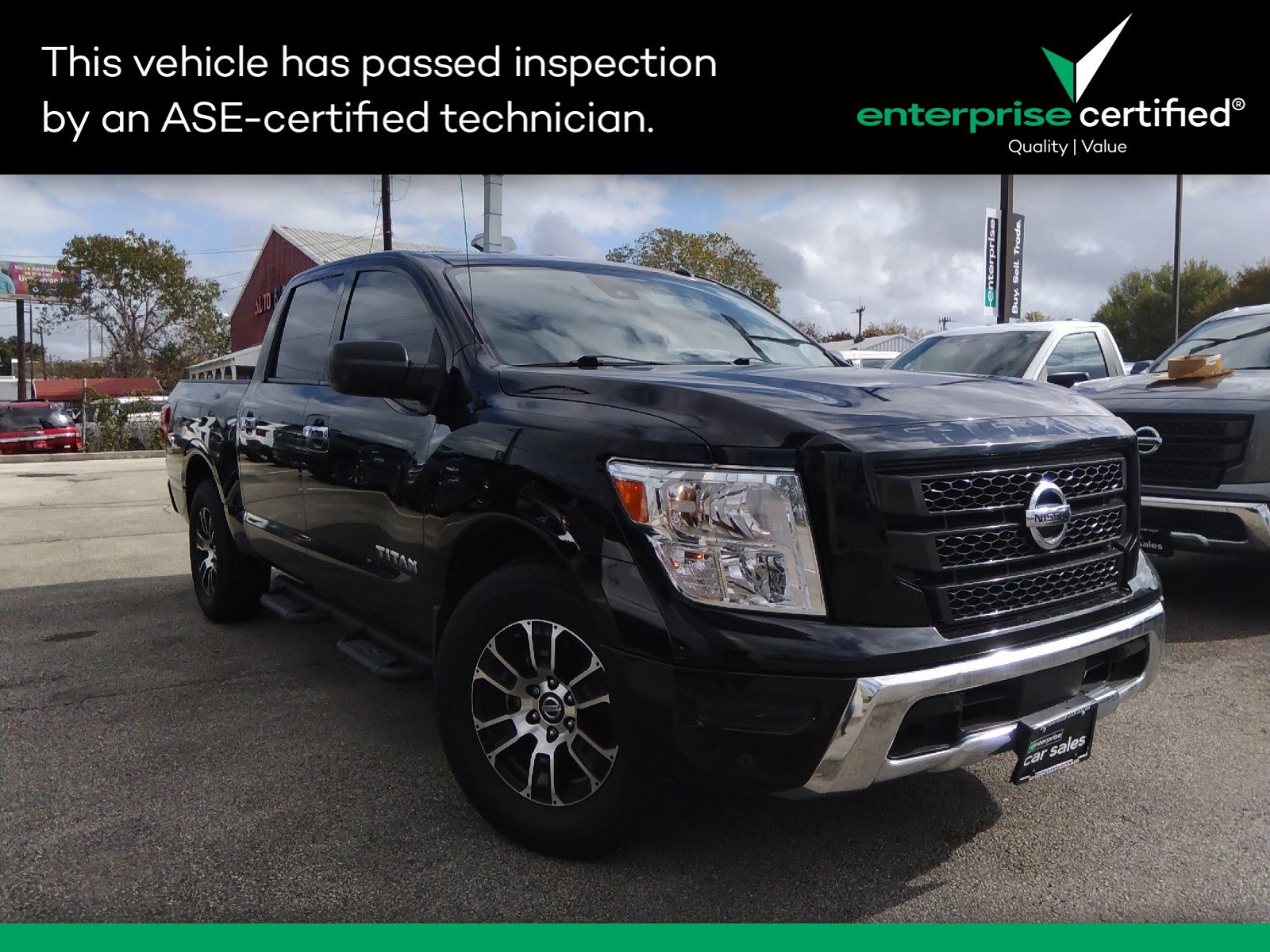 Used 2021 Nissan Titan 4x2 Crew Cab SV