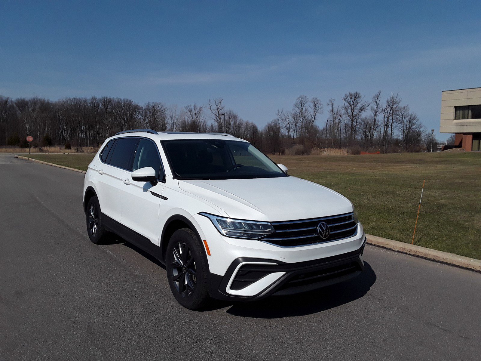 Used 2023 Volkswagen Tiguan 2.0T SE FWD