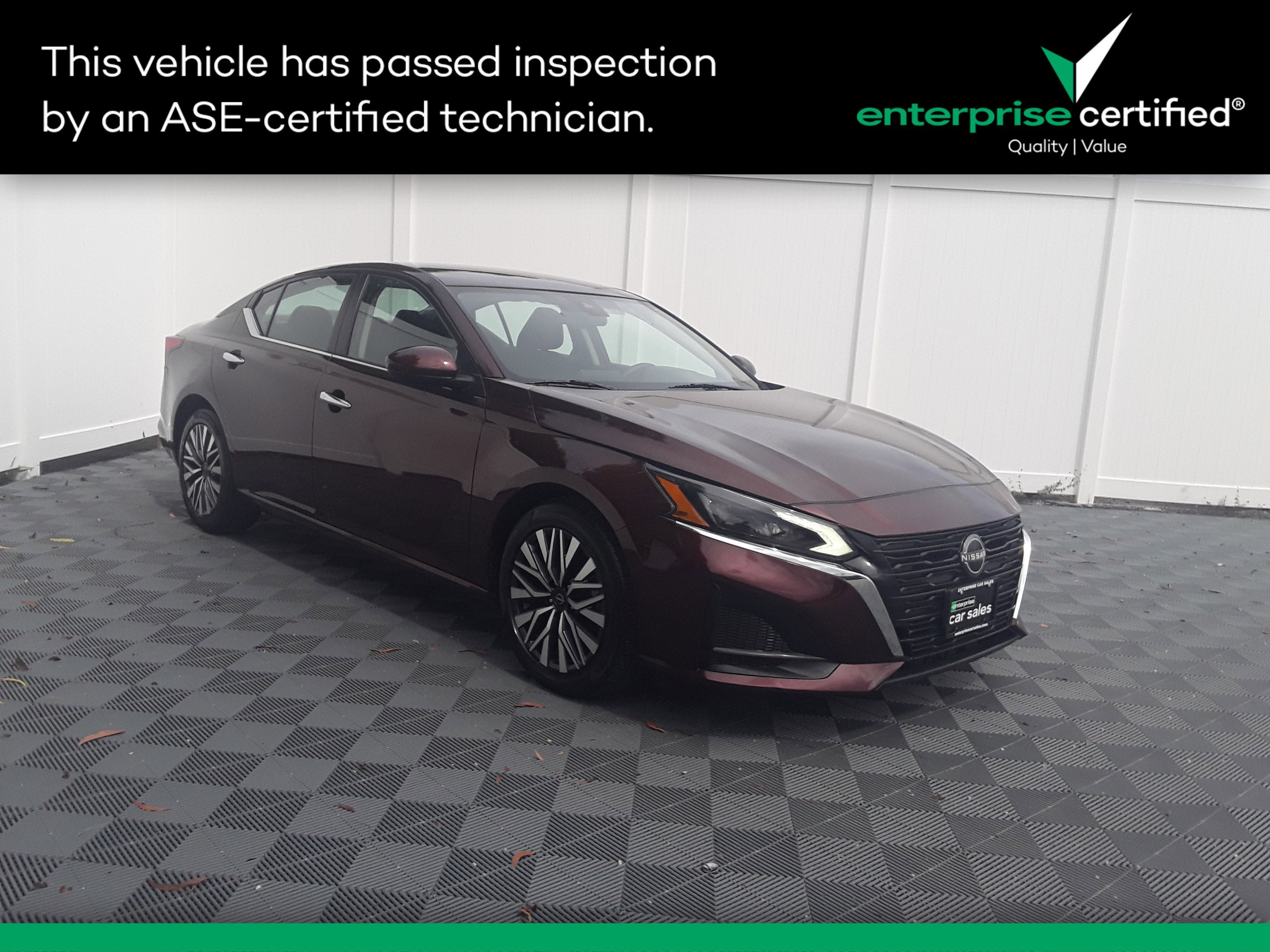 Used 2023 Nissan Altima 2.5 SV Sedan
