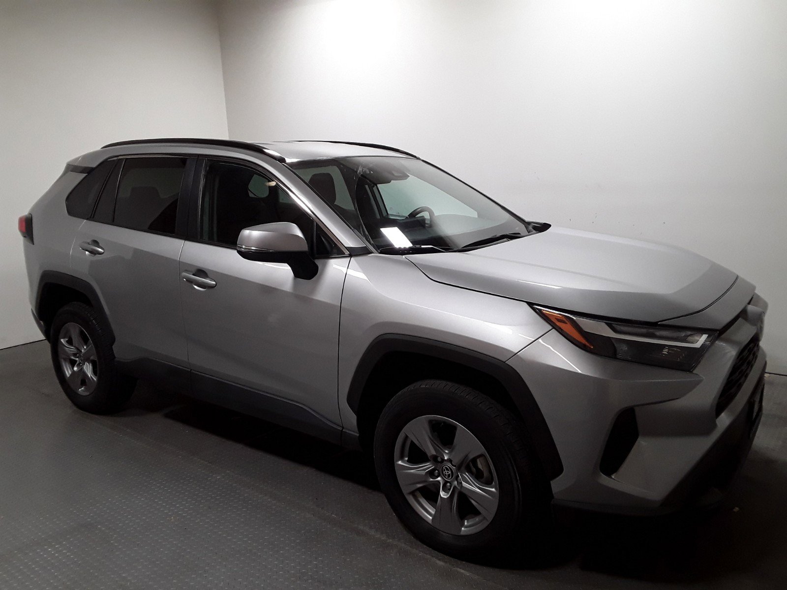 2022 Toyota RAV4 XLE FWD