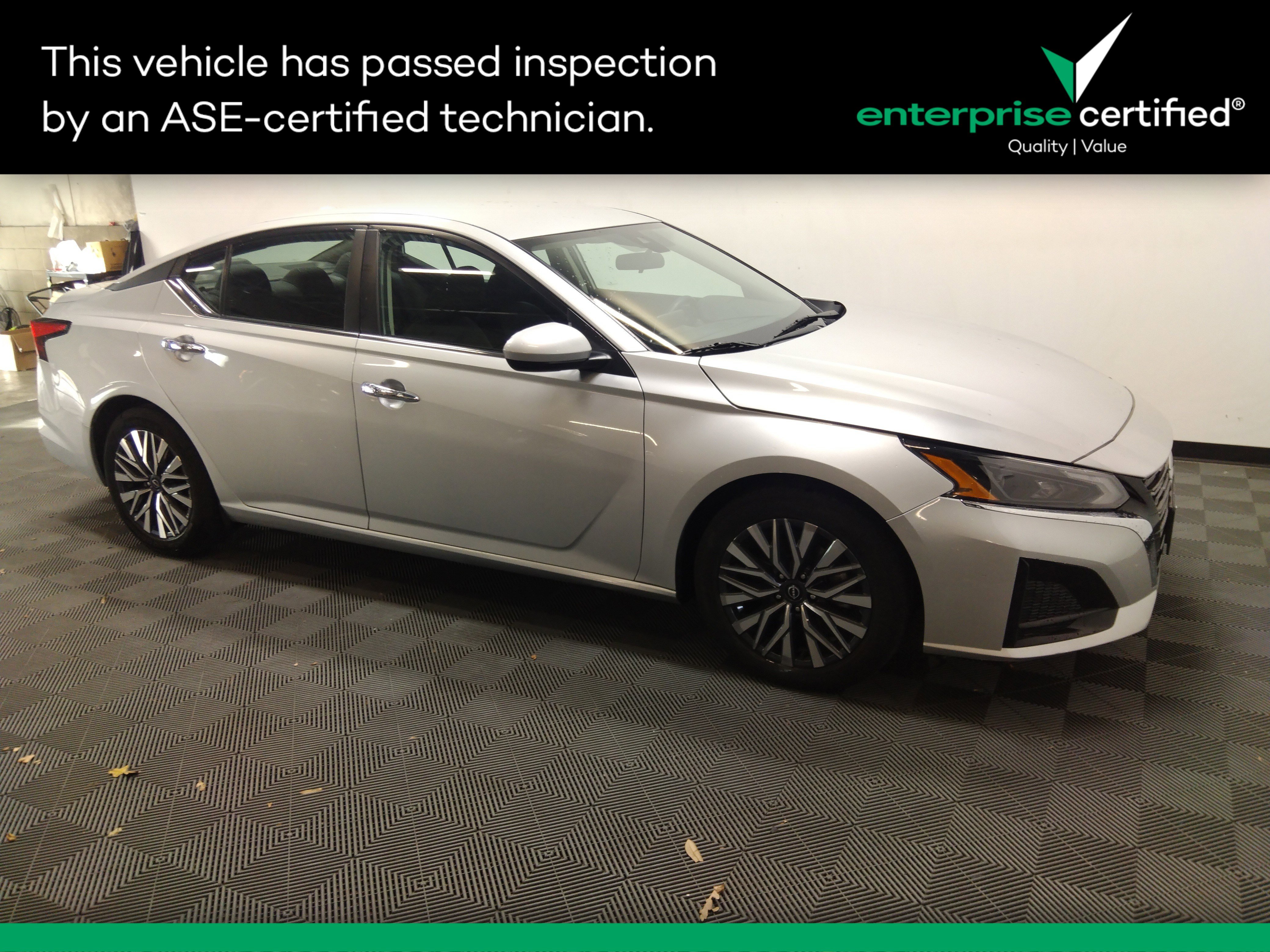 2023 Nissan Altima SV