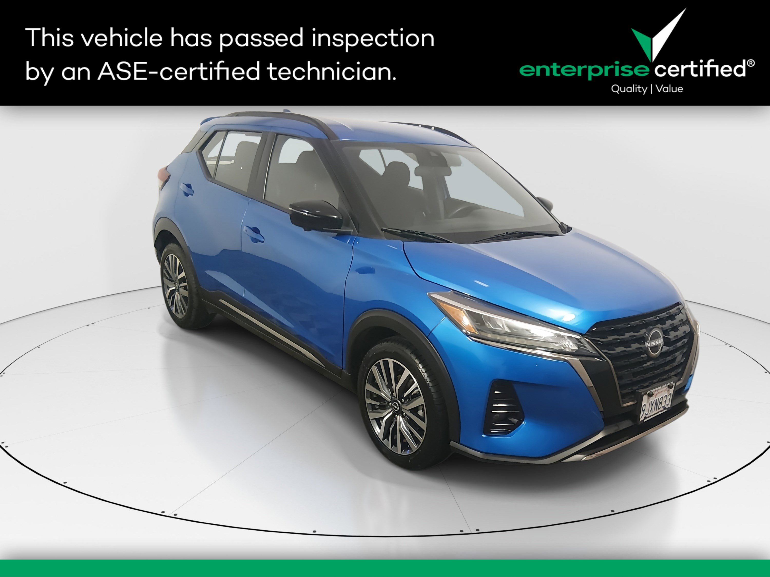 2024 Nissan Kicks SR's photo