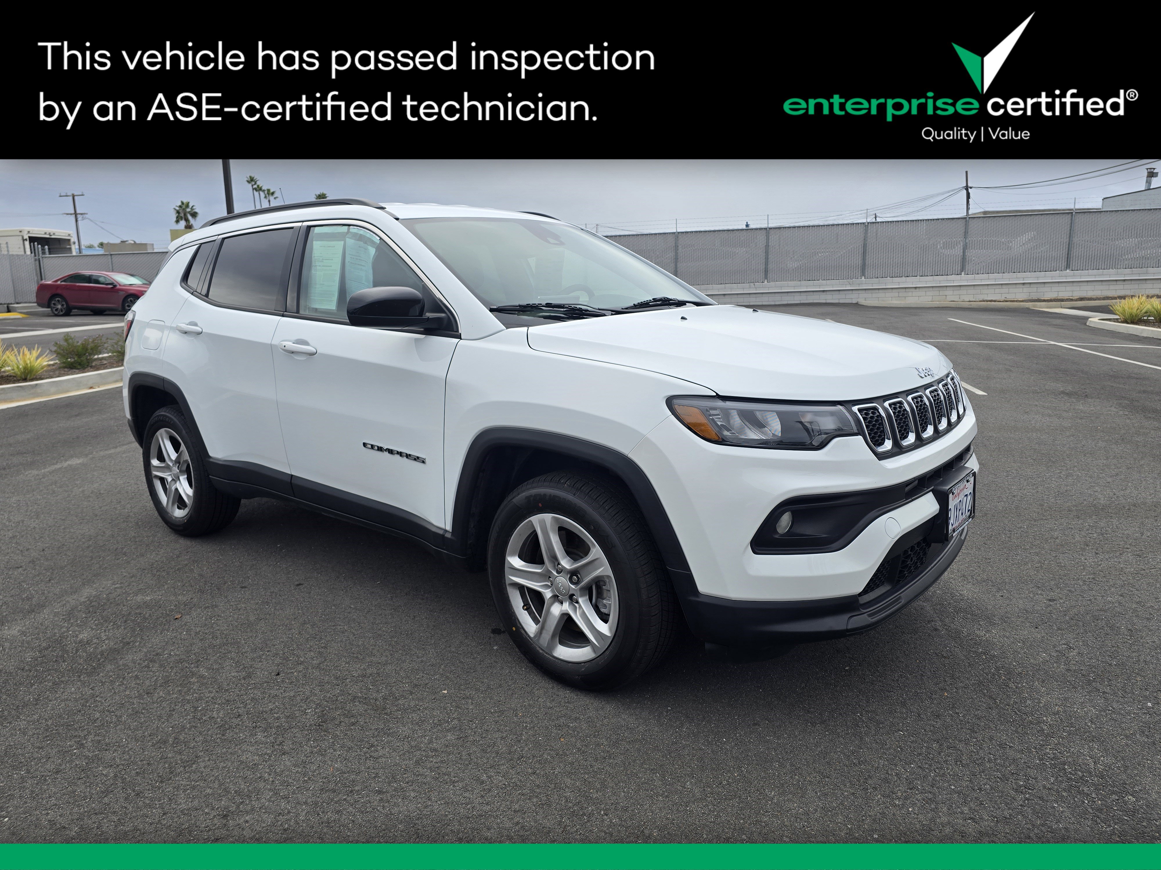 2024 Jeep Compass Latitude's photo