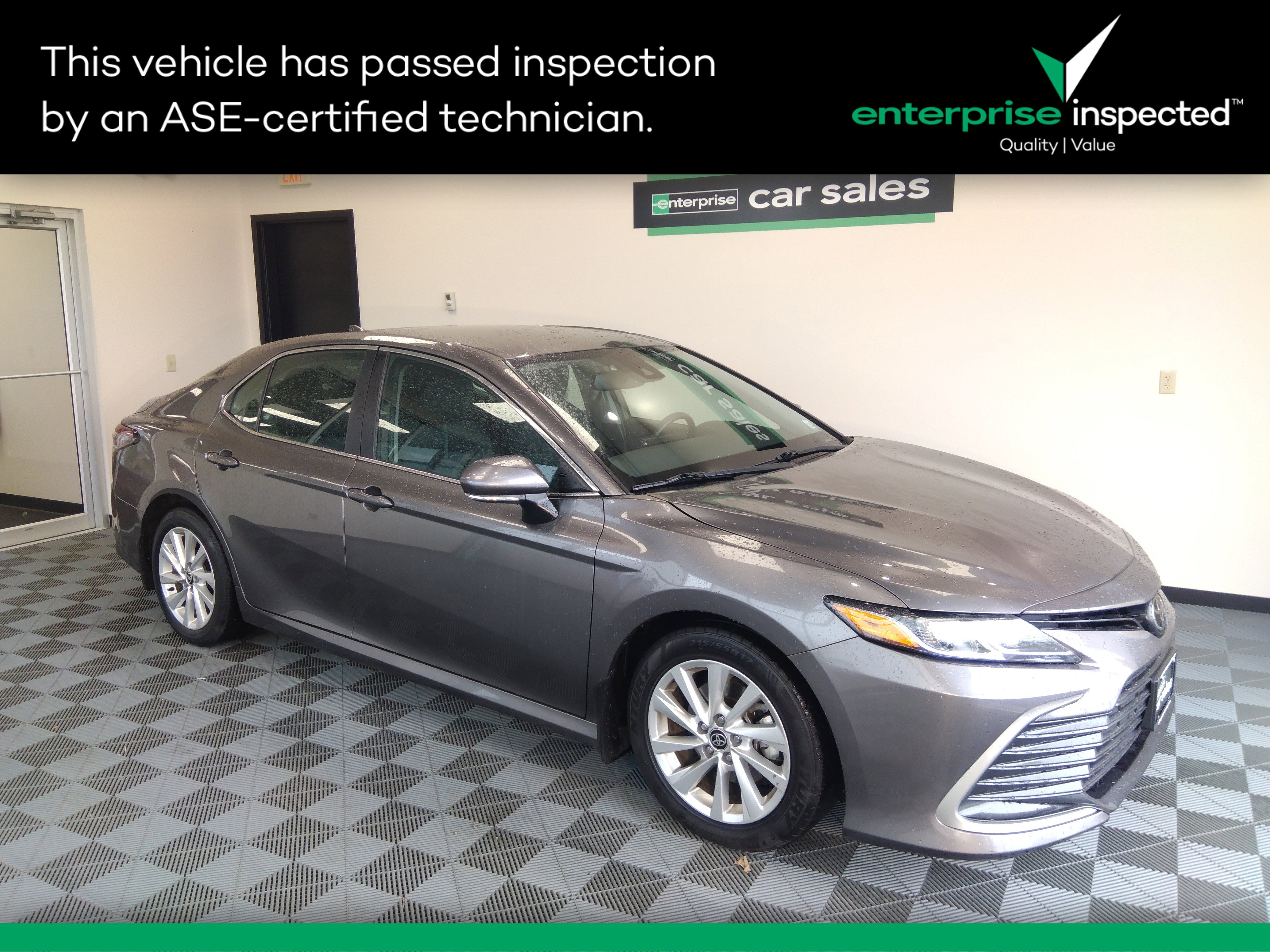 2023 Toyota Camry LE Auto