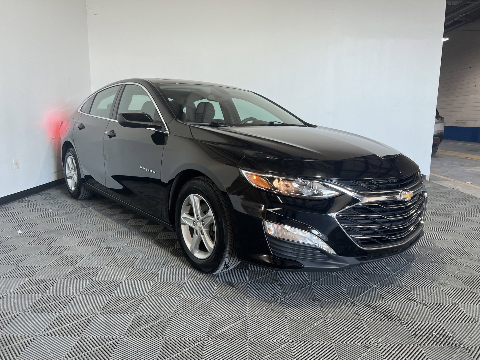 2022 Chevrolet Malibu 4dr Sdn LT