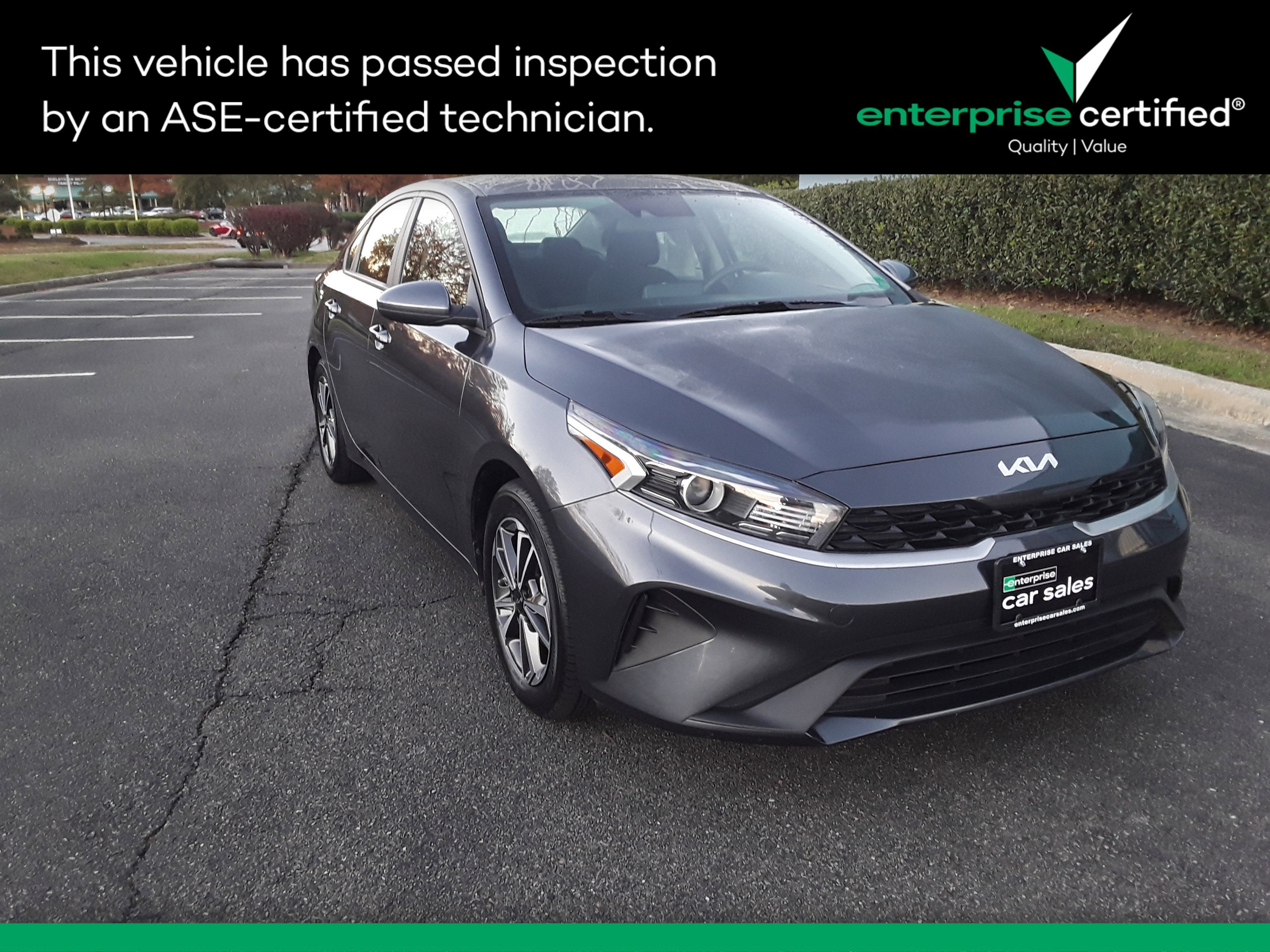 Used 2023 Kia Forte LXS IVT