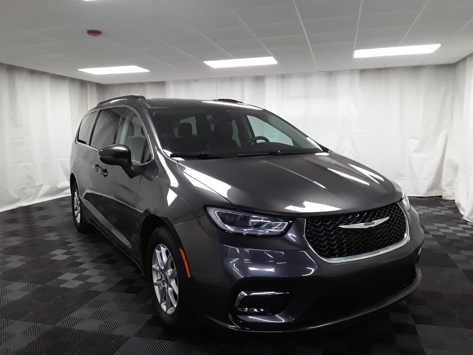 2022 Chrysler Pacifica Touring L FWD