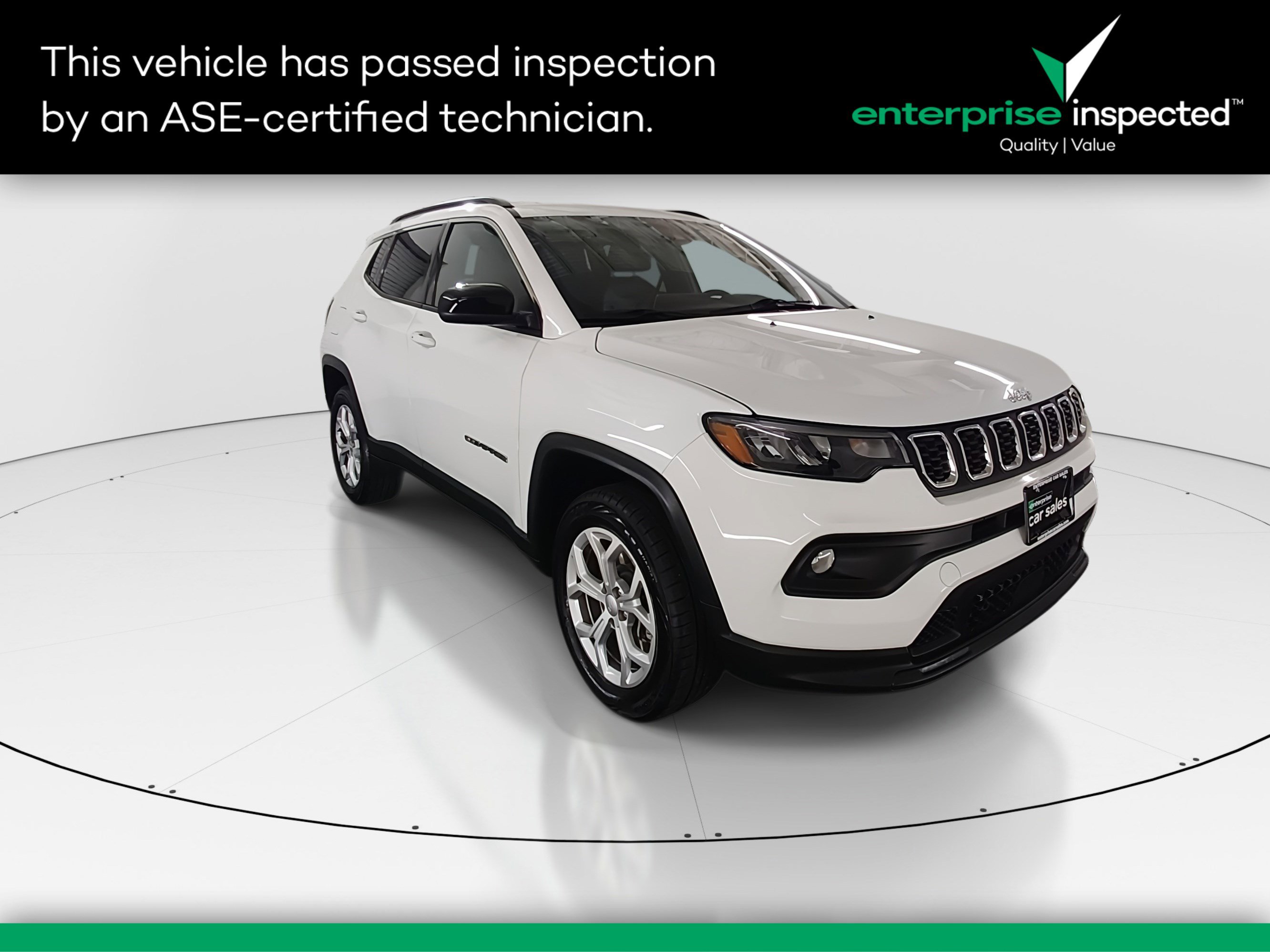 2024 Jeep Compass Latitude's photo