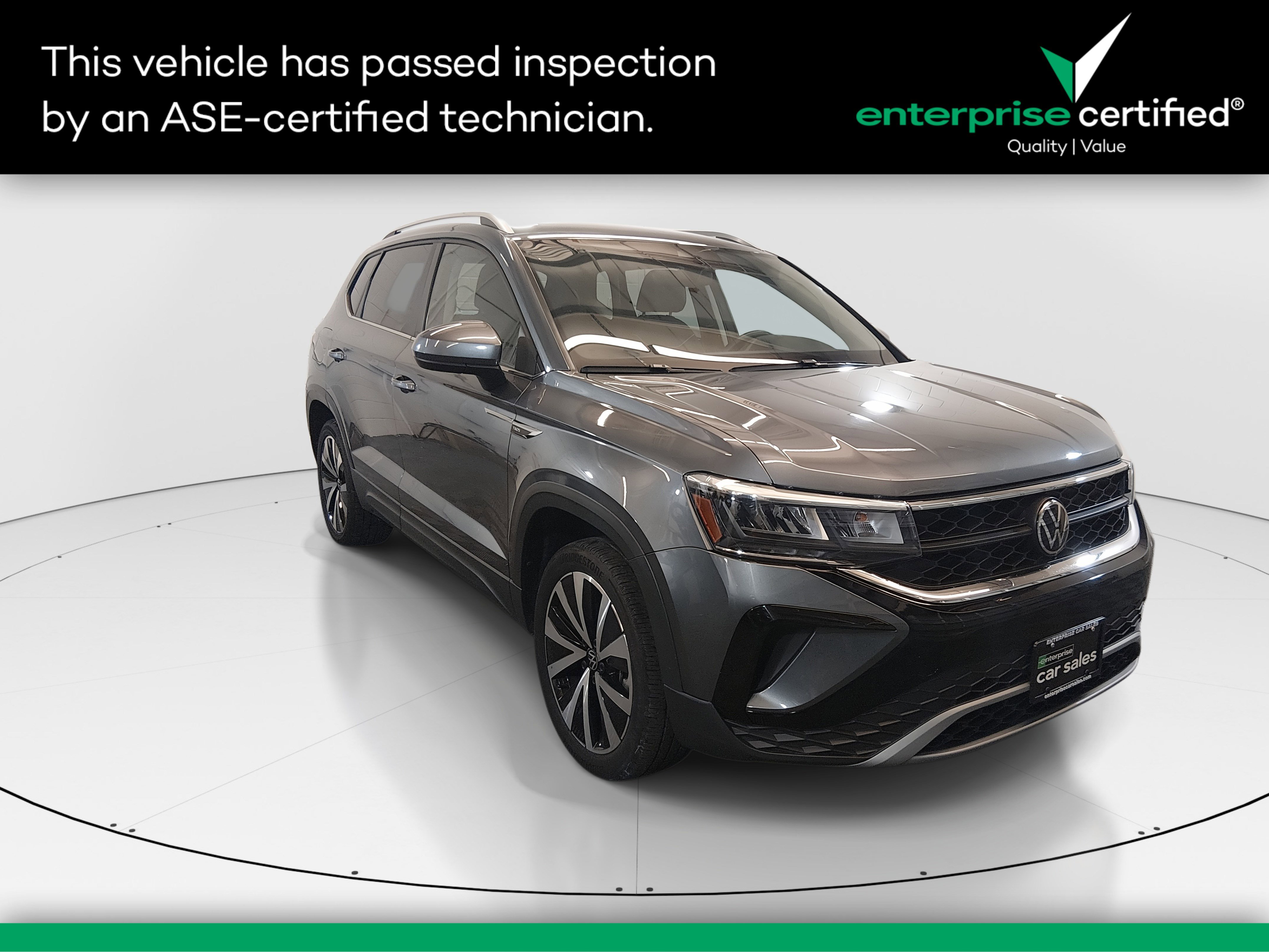 Used 2024 Volkswagen Taos SE FWD