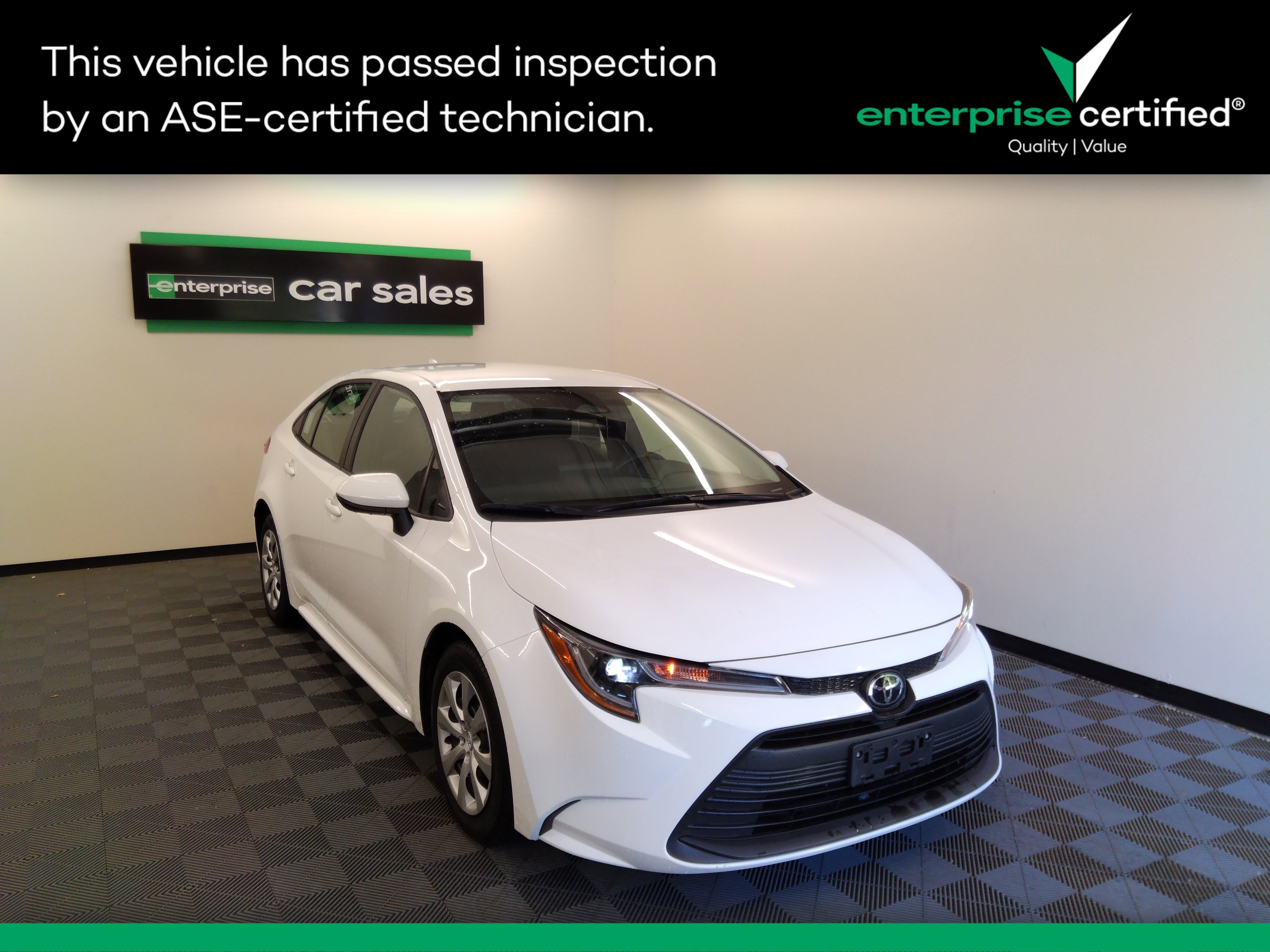 Used 2023 Toyota Corolla LE CVT