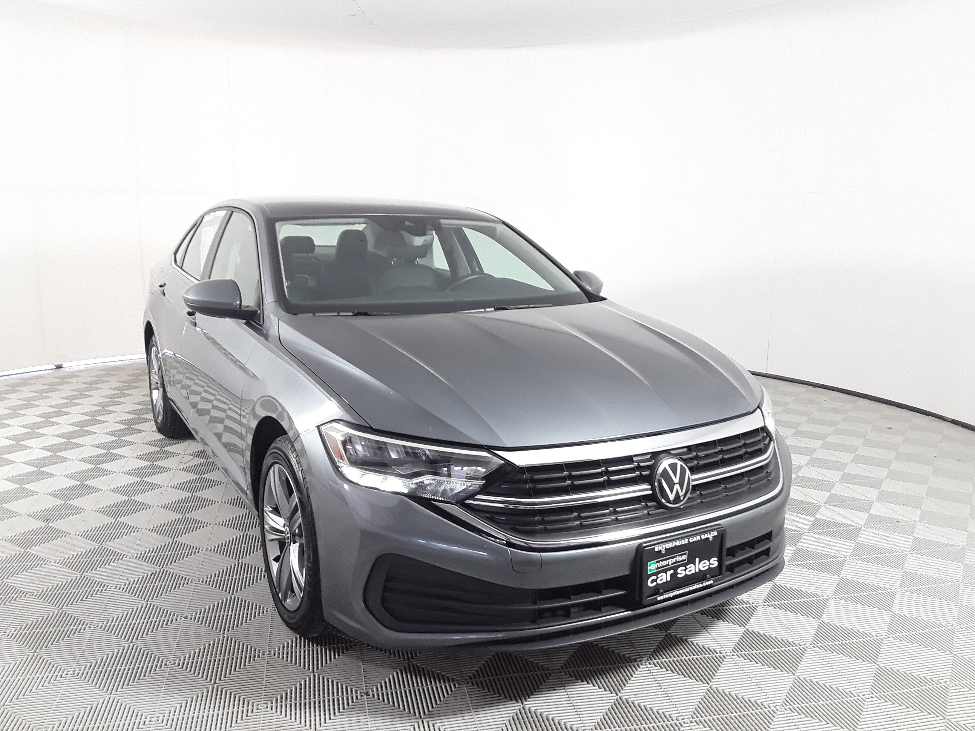 2024 Volkswagen Jetta SE Auto