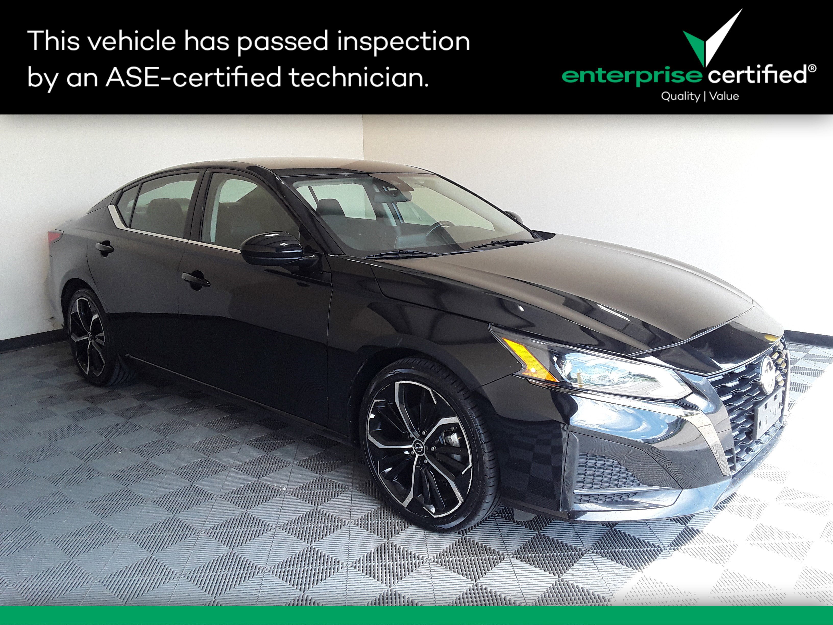 Used 2023 Nissan Altima 2.5 SR Sedan