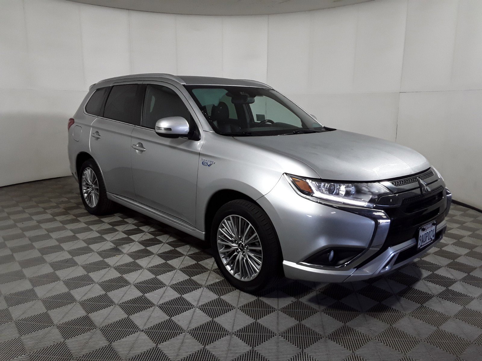 2022 Mitsubishi Outlander PHEV SEL S-AWC