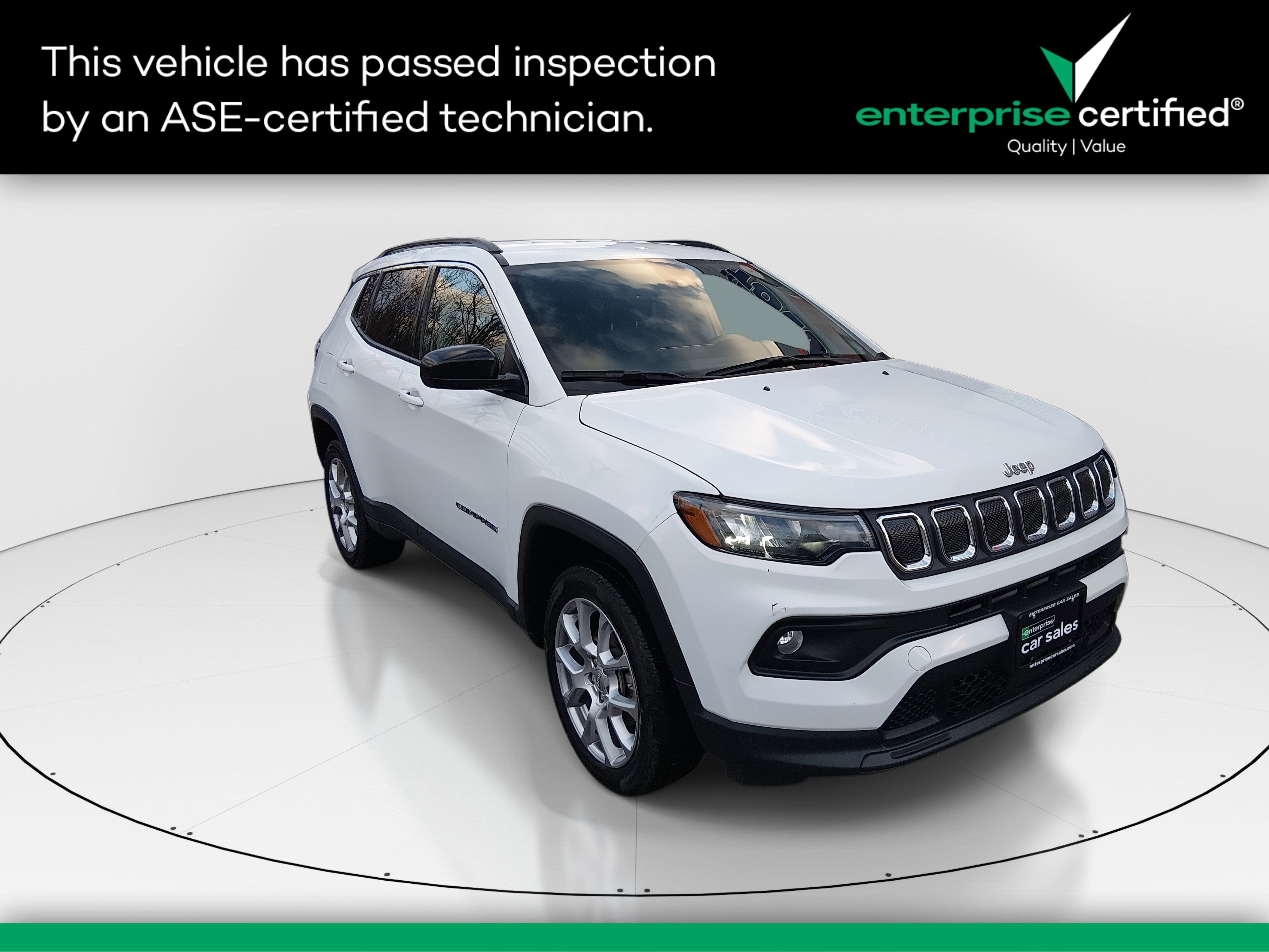 2022 Jeep Compass Latitude Lux's photo