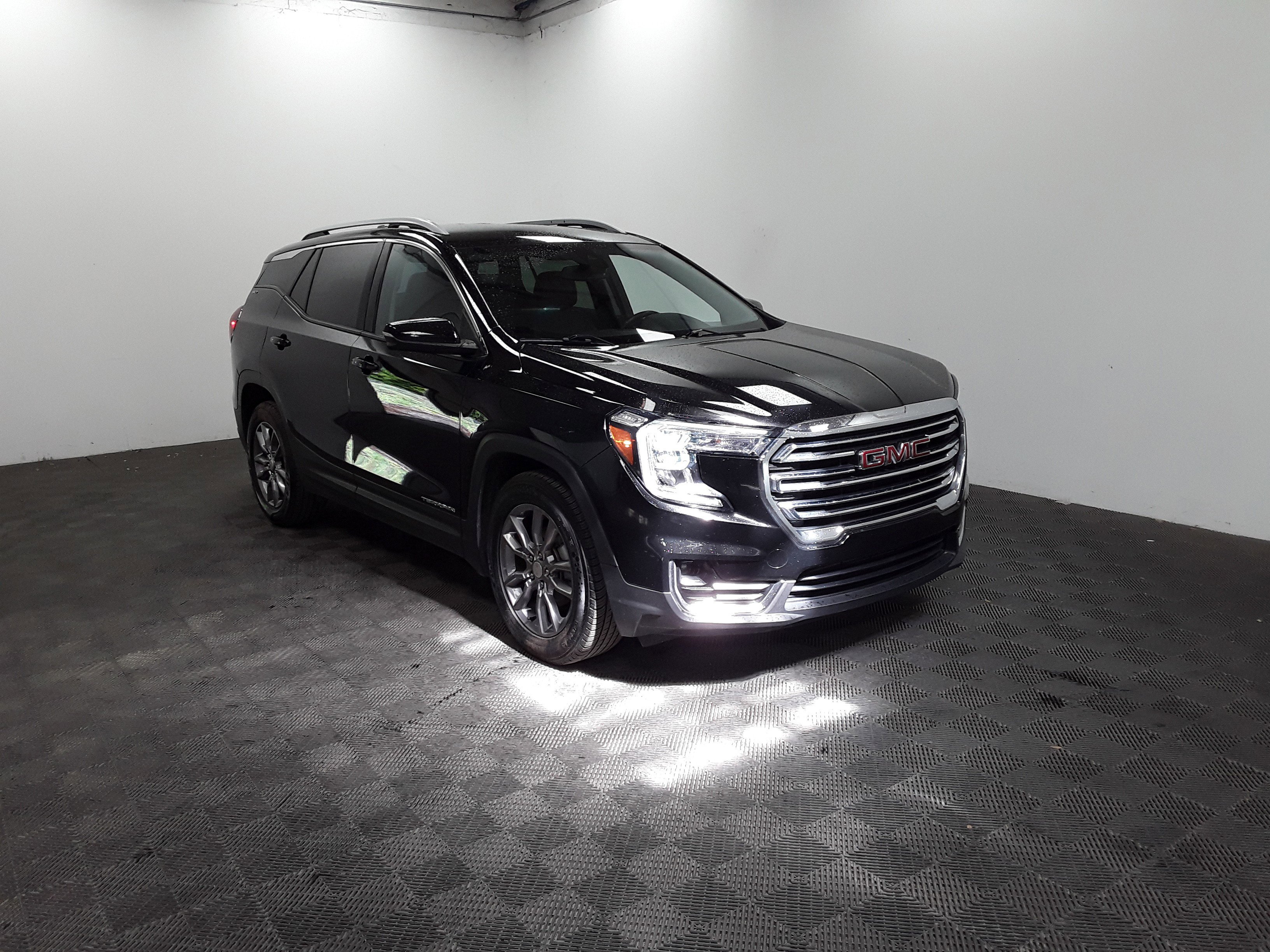2023 GMC Terrain FWD 4dr SLT