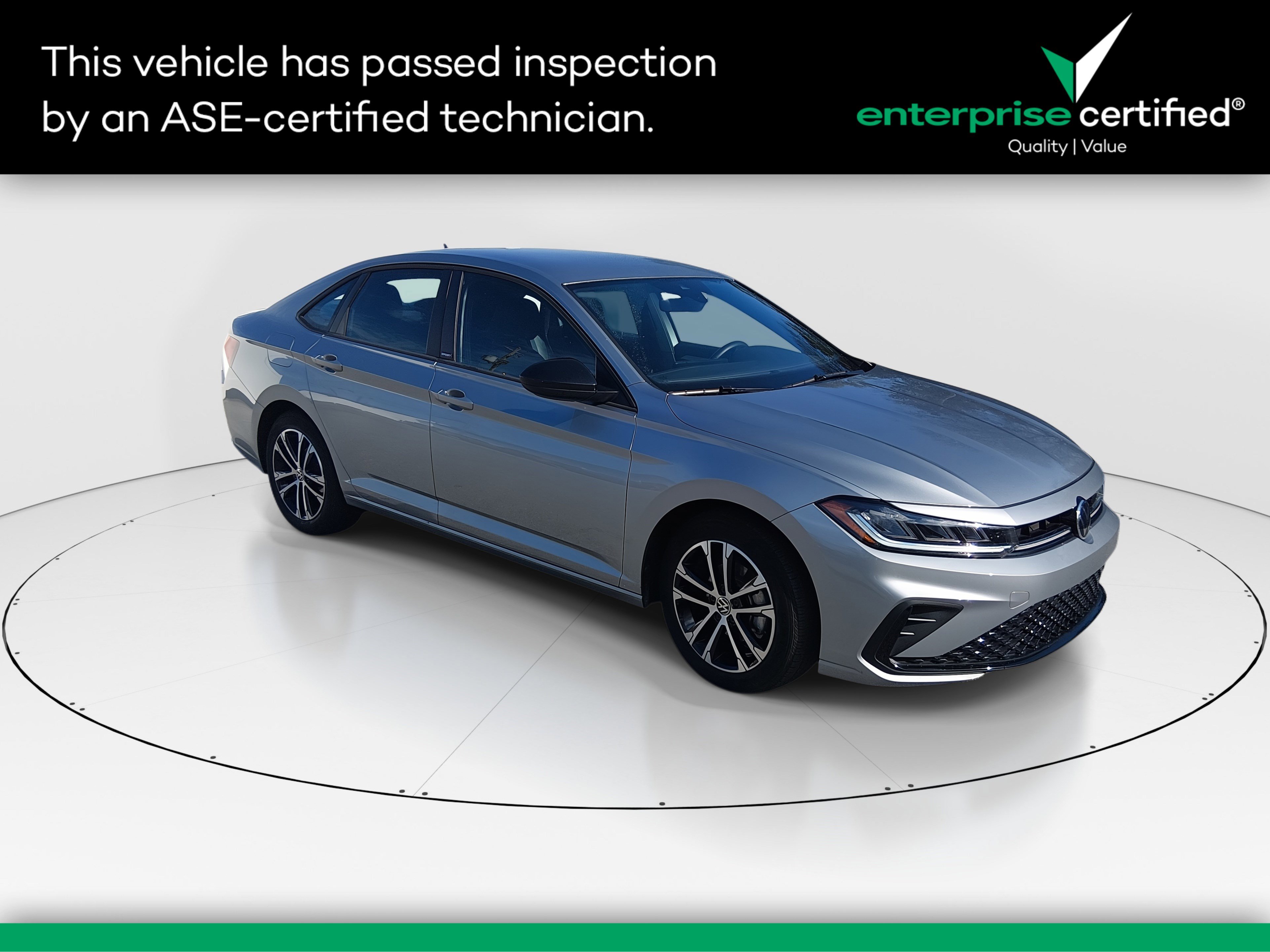 2025 Volkswagen Jetta Sport's photo